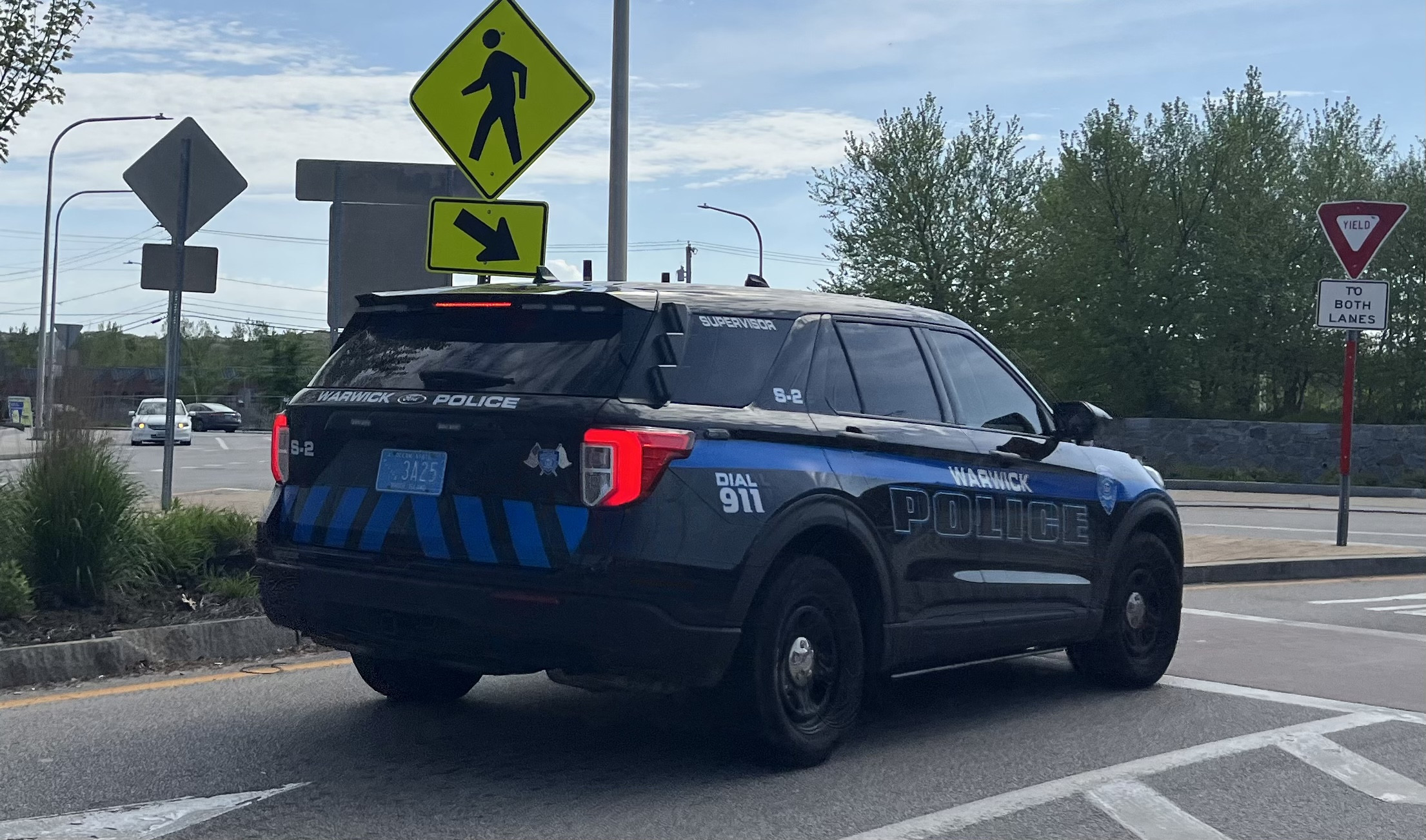 A photo  of Warwick Police
            Cruiser S-2, a 2021 Ford Police Interceptor Utility             taken by @riemergencyvehicles