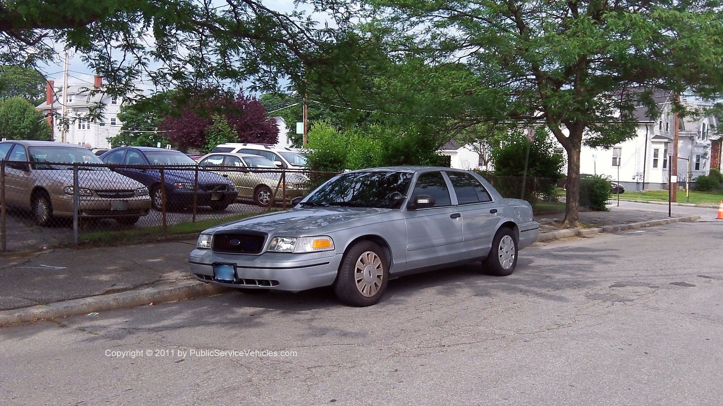 A photo  of East Providence Police
            Internal Affairs Lieutenant, a 2006-2008 Ford Crown Victoria Police Interceptor             taken by Kieran Egan