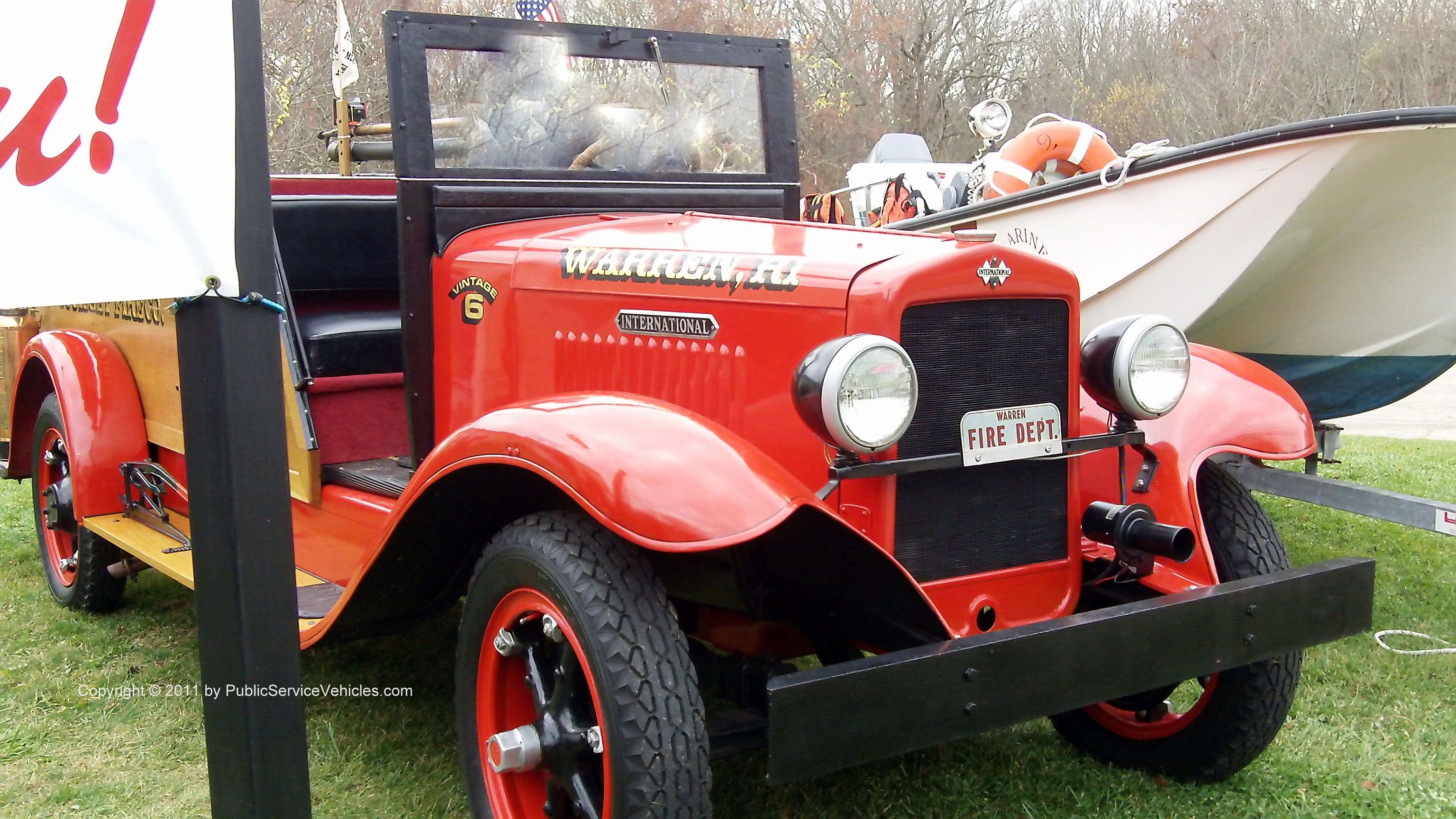 A photo  of Warren Fire
            Vintage 6, a 1934 International             taken by Kieran Egan