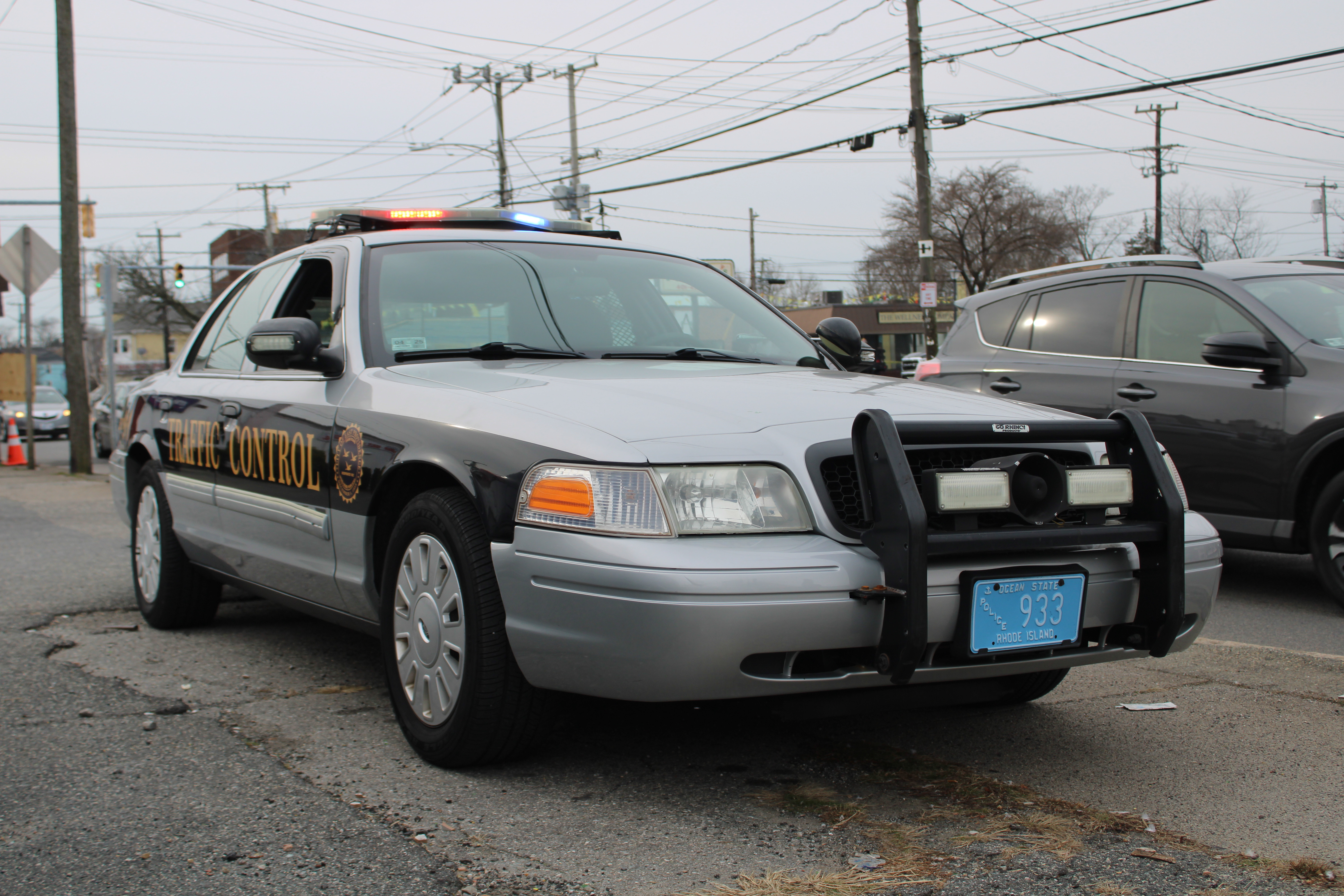 A photo  of East Providence Police
            Traffic Control Unit, a 2011 Ford Crown Victoria Police Interceptor             taken by @riemergencyvehicles