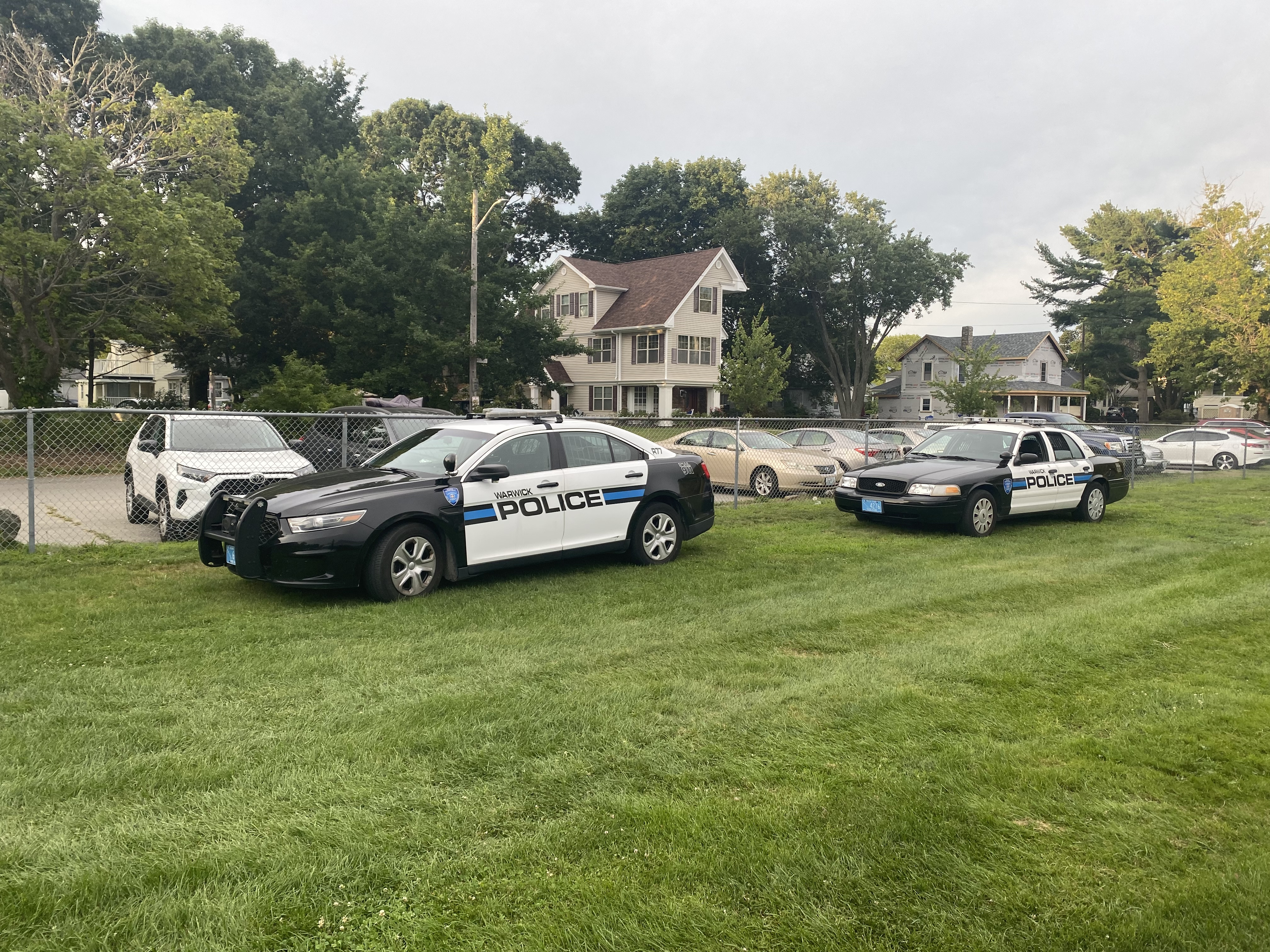 A photo  of Warwick Police
            Cruiser R-77, a 2015 Ford Police Interceptor Sedan             taken by @riemergencyvehicles