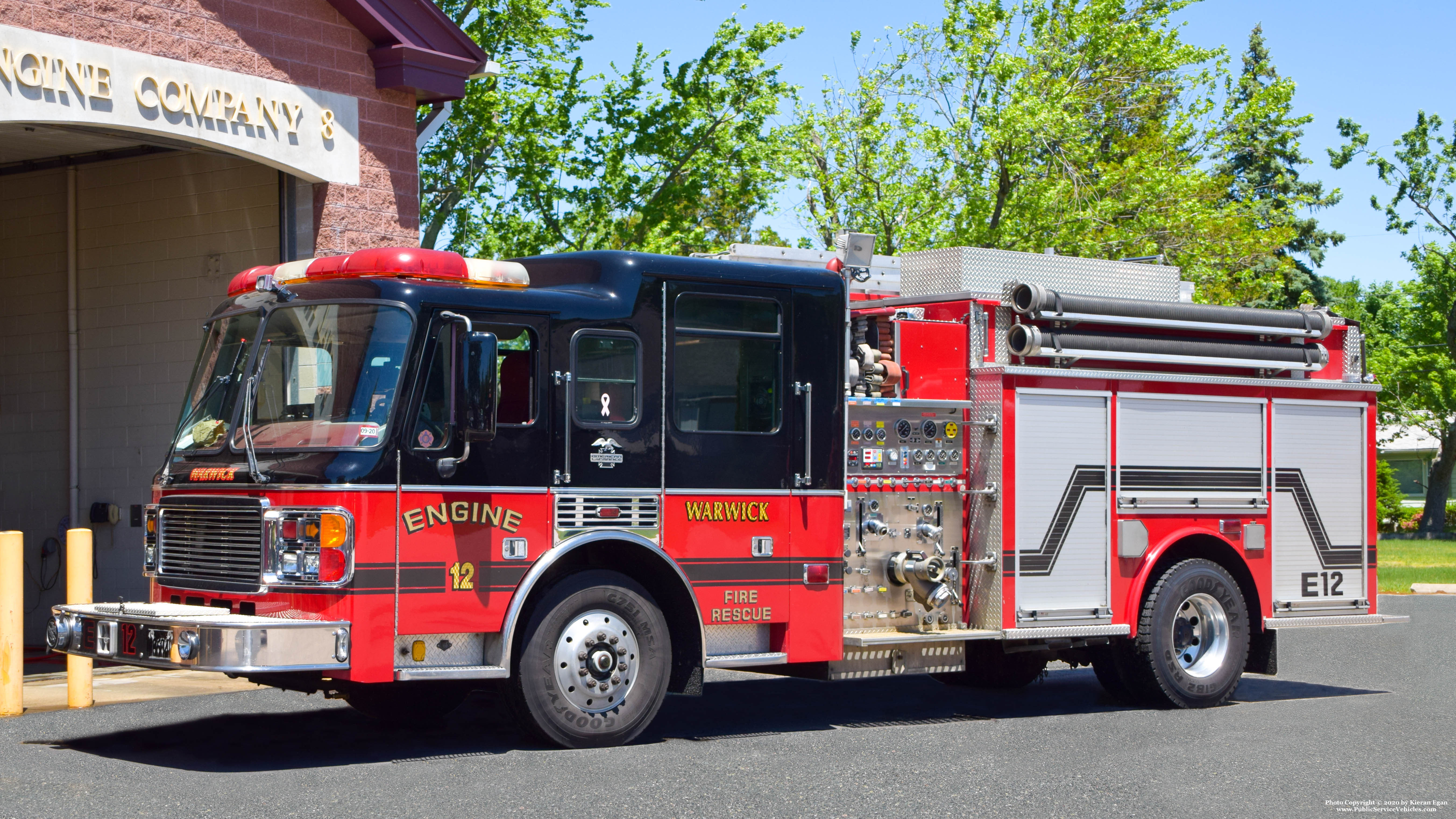 A photo  of Warwick Fire
            Engine 12, a 1998 American LaFrance Eagle             taken by Kieran Egan