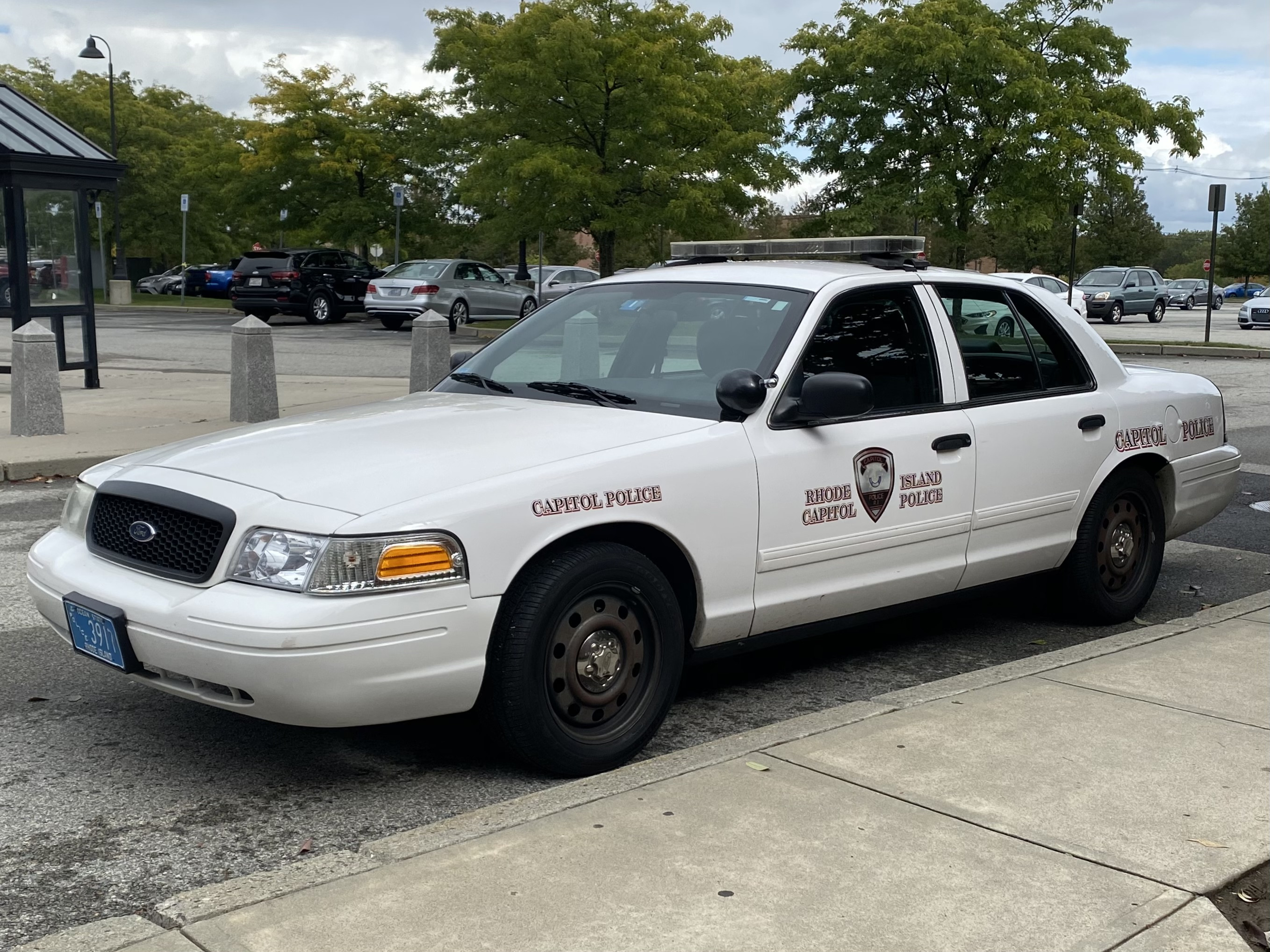 A photo  of Rhode Island Capitol Police
            Cruiser 3917, a 2011 Ford Crown Victoria Police Interceptor             taken by @riemergencyvehicles