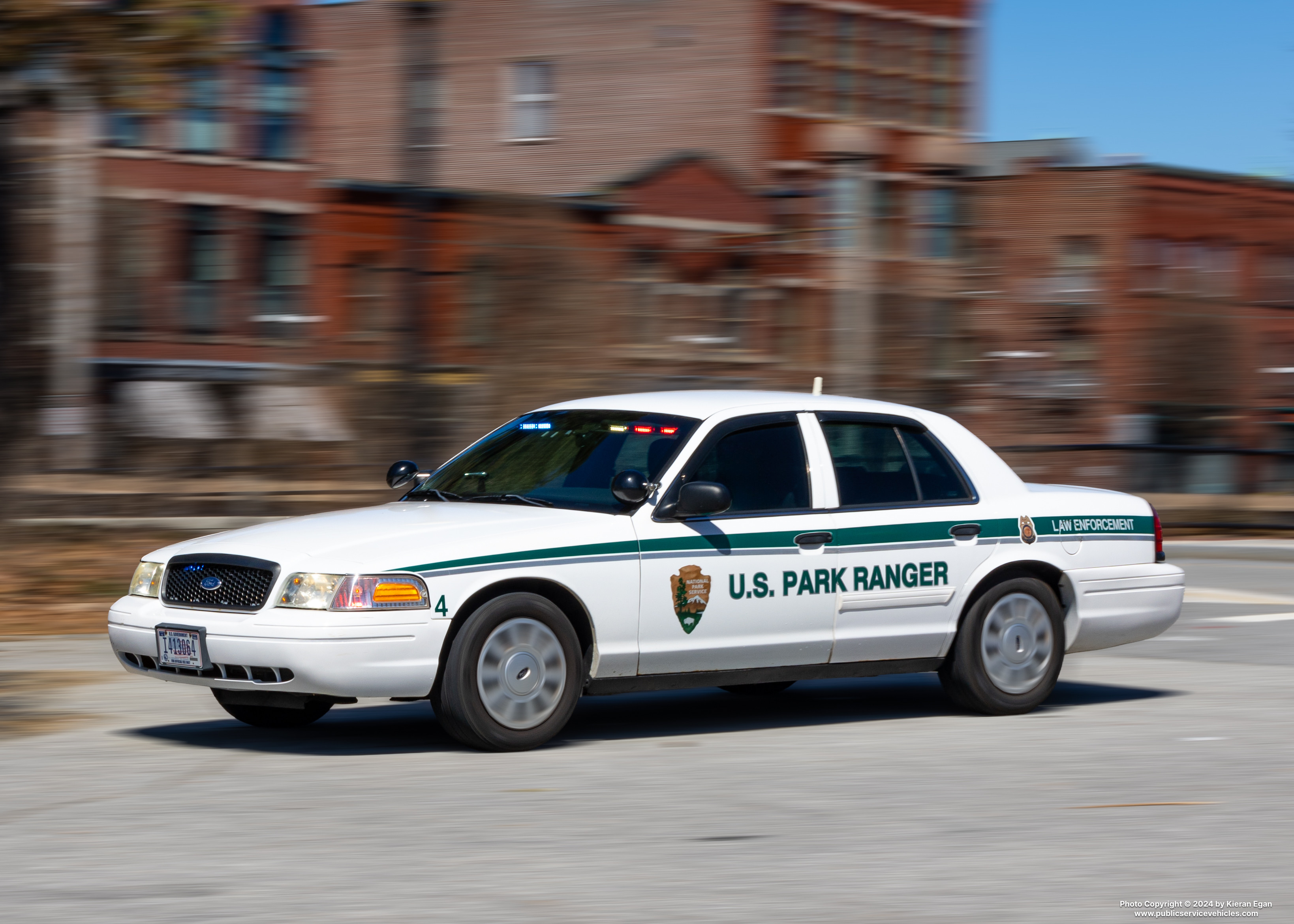 A photo  of United States National Park Service Law Enforcement Rangers
            Cruiser I413064, a 2010 Ford Crown Victoria Police Interceptor             taken by Kieran Egan