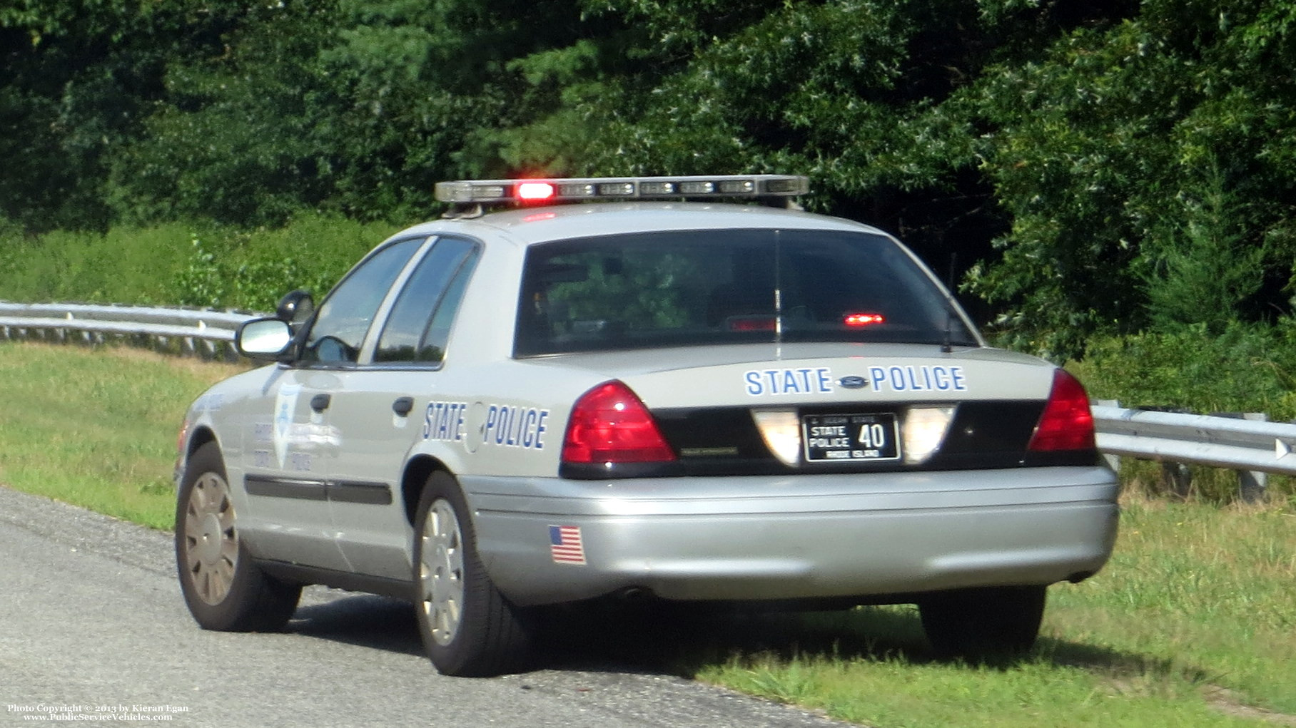 A photo  of Rhode Island State Police
            Cruiser 40, a 2006-2008 Ford Crown Victoria Police Interceptor             taken by Kieran Egan