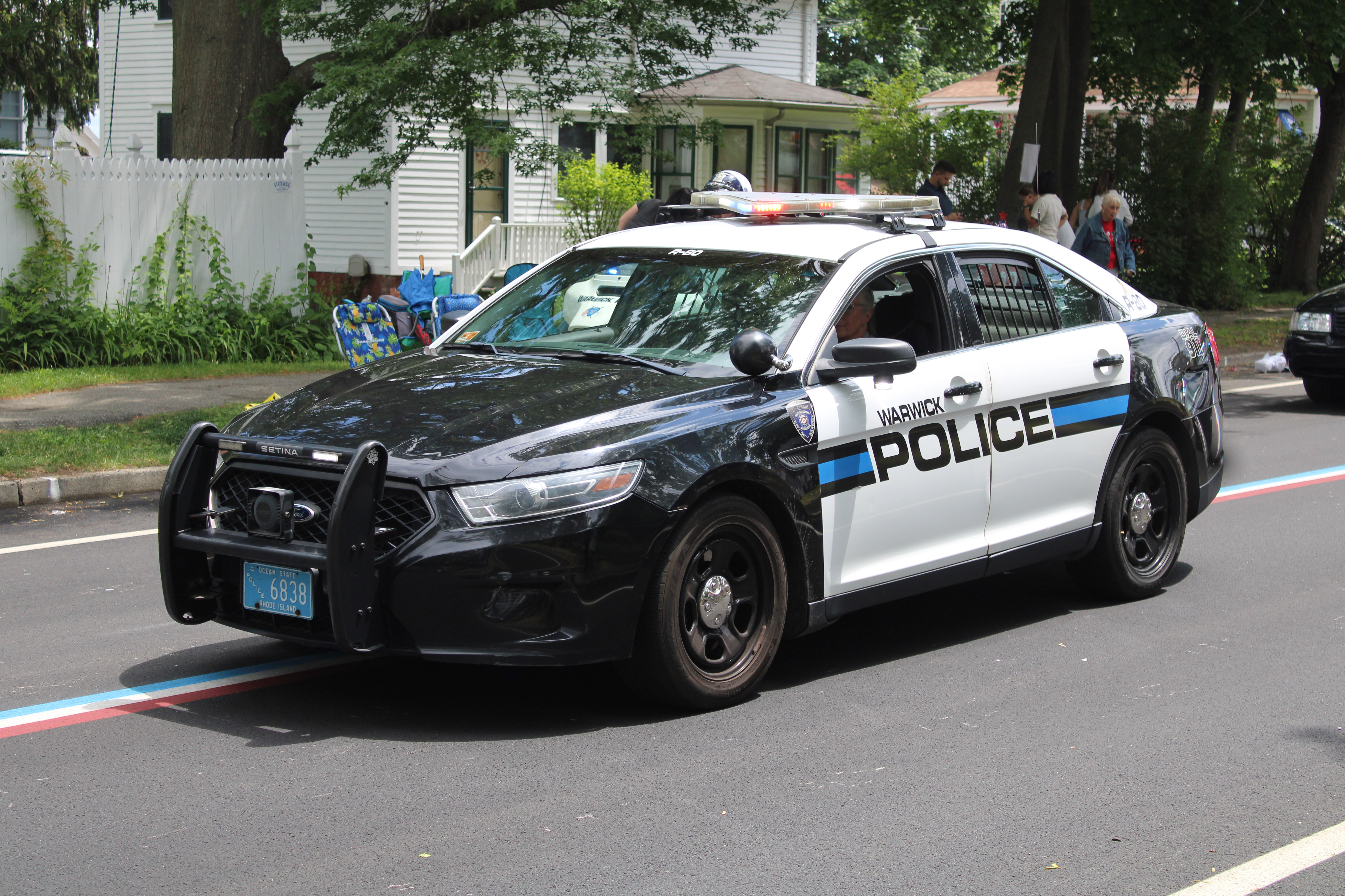 A photo  of Warwick Police
            Cruiser R-80, a 2013-2016 Ford Police Interceptor Sedan             taken by @riemergencyvehicles