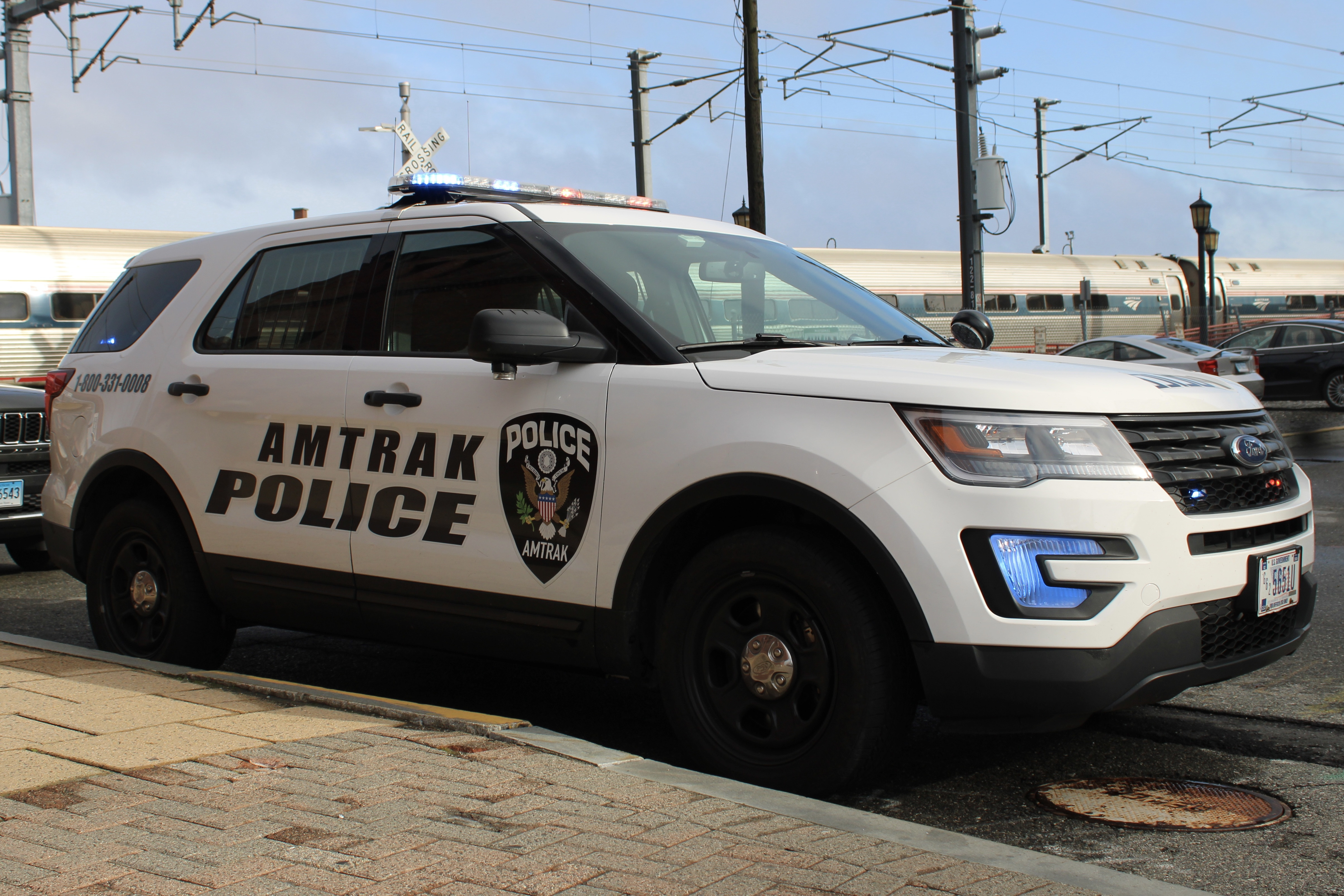 A photo  of Amtrak Police
            Cruiser 109, a 2016-2019 Ford Police Interceptor Utility             taken by @riemergencyvehicles