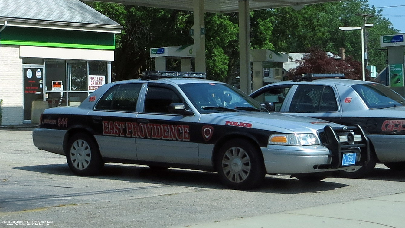 A photo  of East Providence Police
            Car 10, a 2008 Ford Crown Victoria Police Interceptor             taken by Kieran Egan