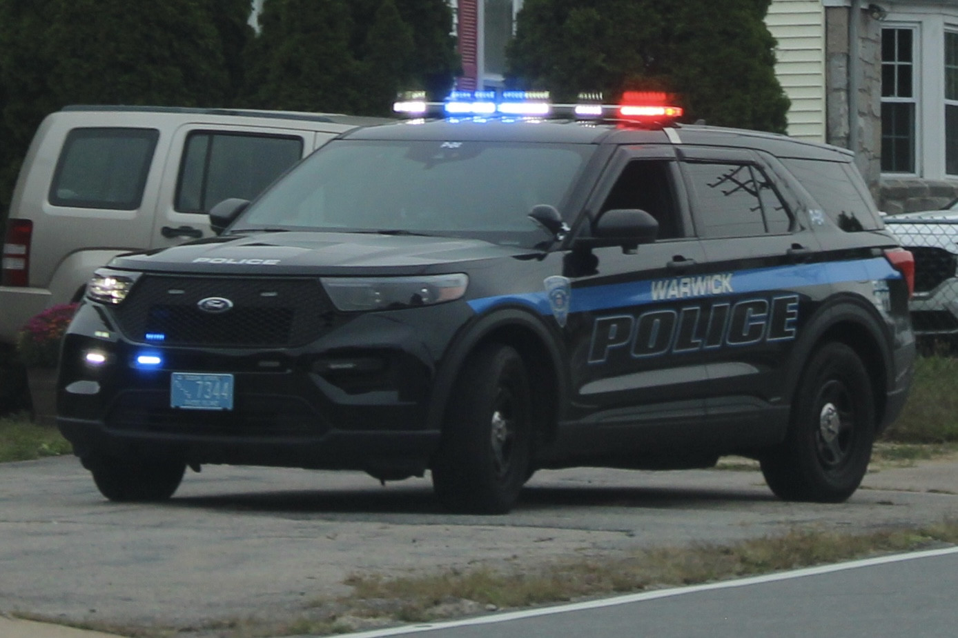 A photo  of Warwick Police
            Cruiser P-24, a 2021 Ford Police Interceptor Utility             taken by @riemergencyvehicles