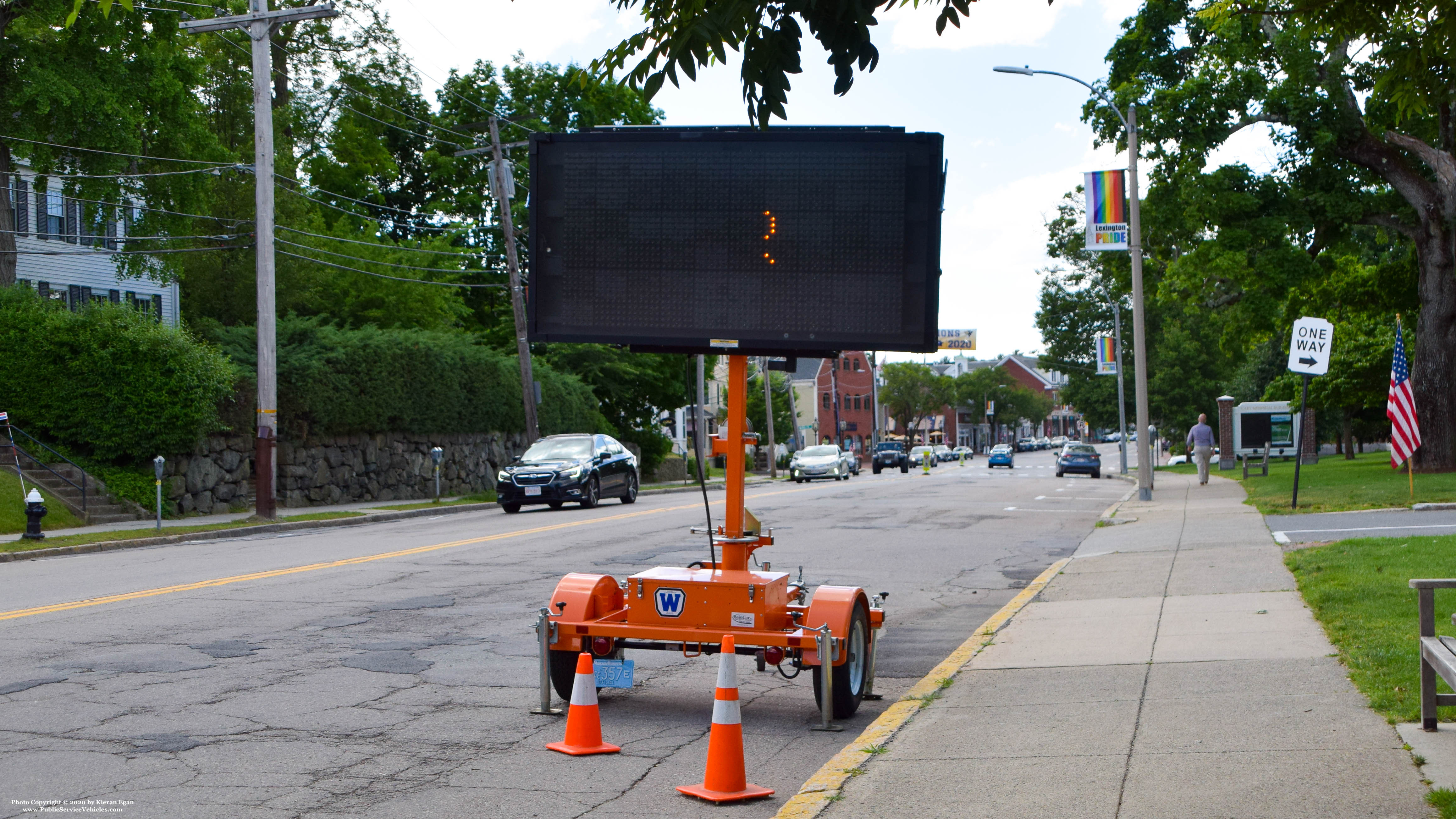 A photo  of Lexington Police
            Message Trailer, a 2010-2019 Wanco Metro Compact Variable Message Sign             taken by Kieran Egan