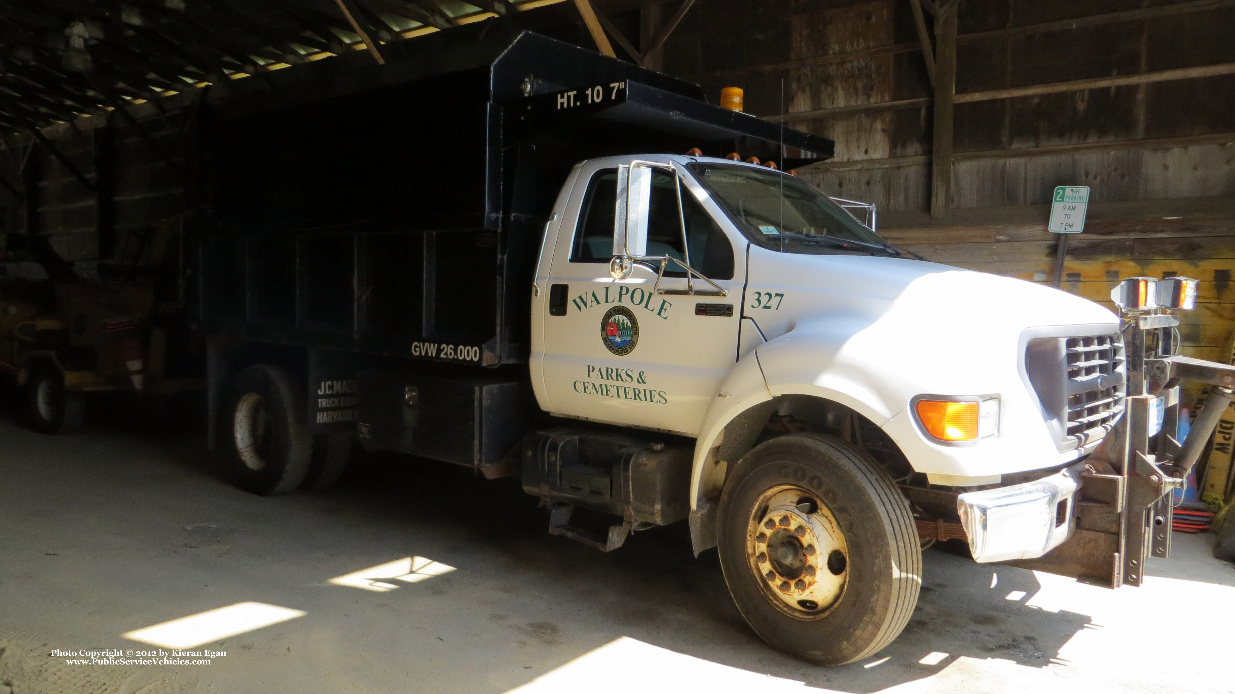 A photo  of Walpole Parks Department
            Truck 327, a 2003 Ford F-650             taken by Kieran Egan