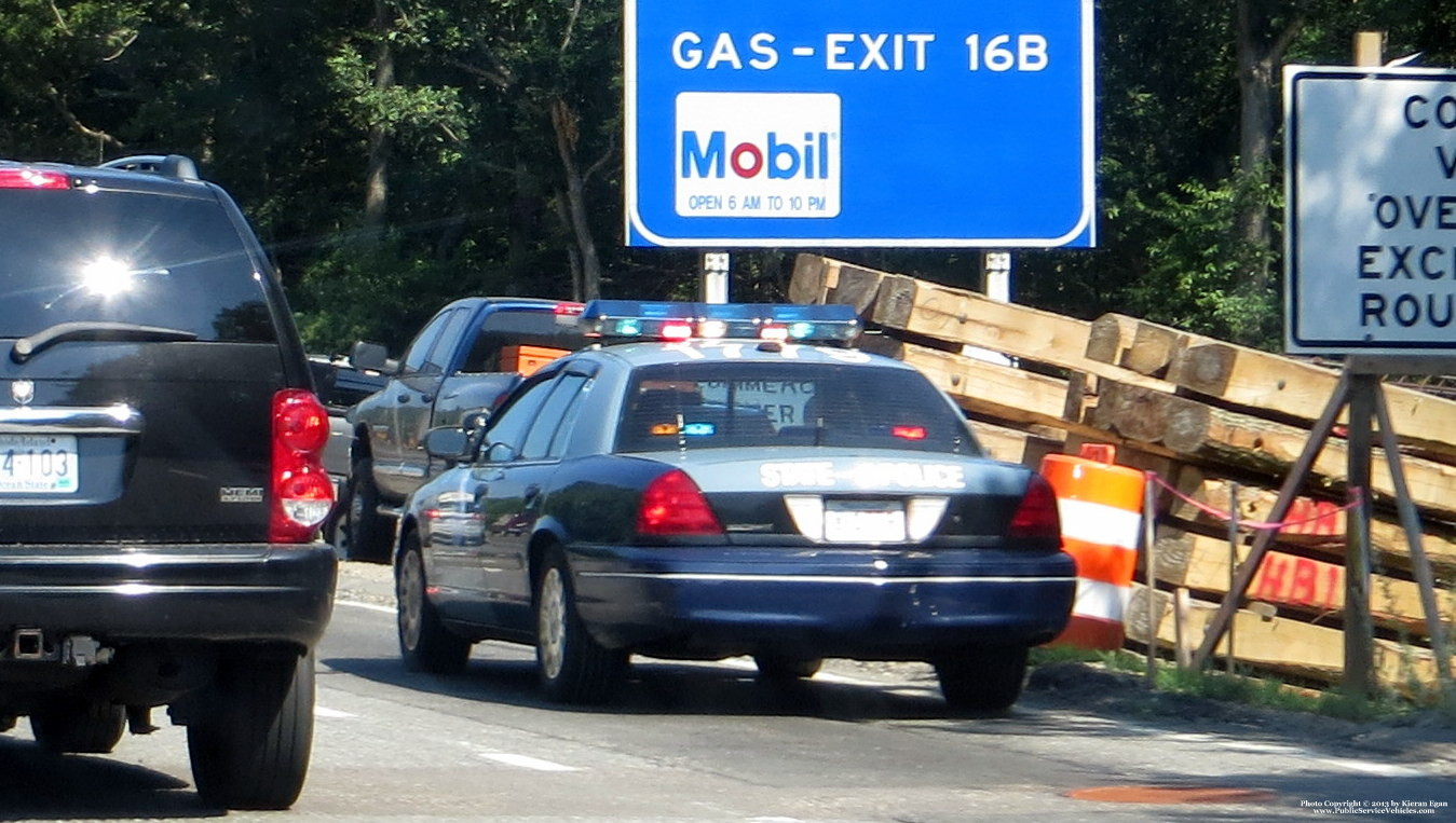 A photo  of Massachusetts State Police
            Cruiser 1779, a 2003-2005 Ford Crown Victoria Police Interceptor             taken by Kieran Egan