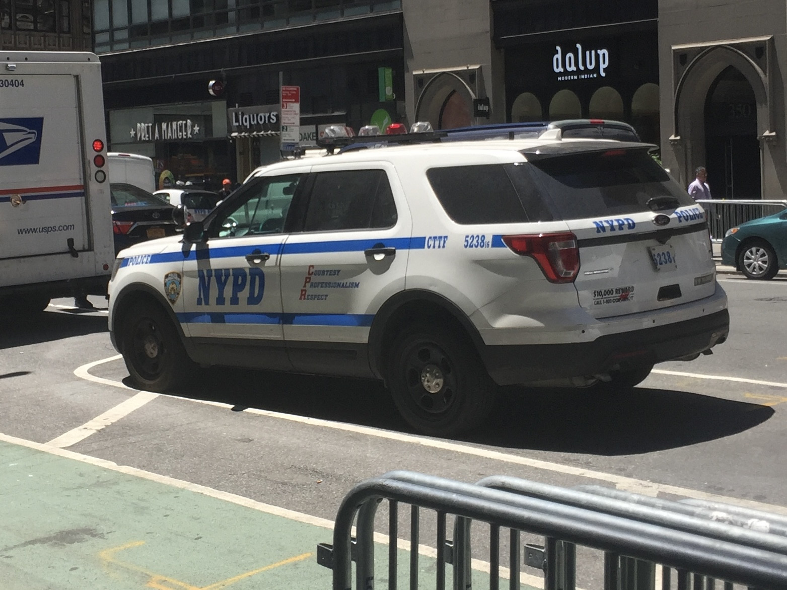 A photo  of New York Police Department
            Cruiser 5238 16, a 2016 Ford Police Interceptor Utility             taken by @riemergencyvehicles