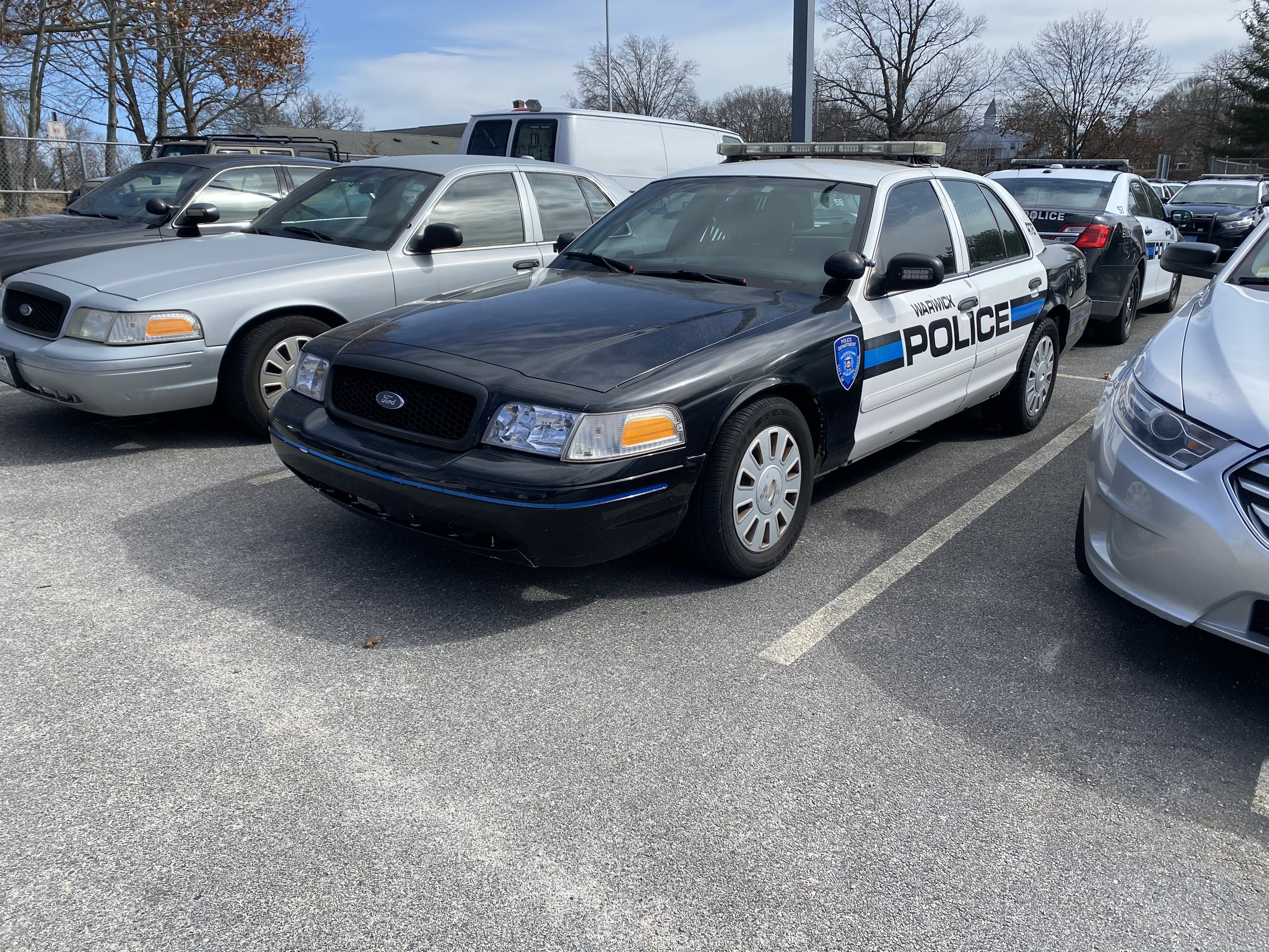 A photo  of Warwick Police
            Cruiser R-78, a 2006-2008 Ford Crown Victoria Police Interceptor             taken by @riemergencyvehicles