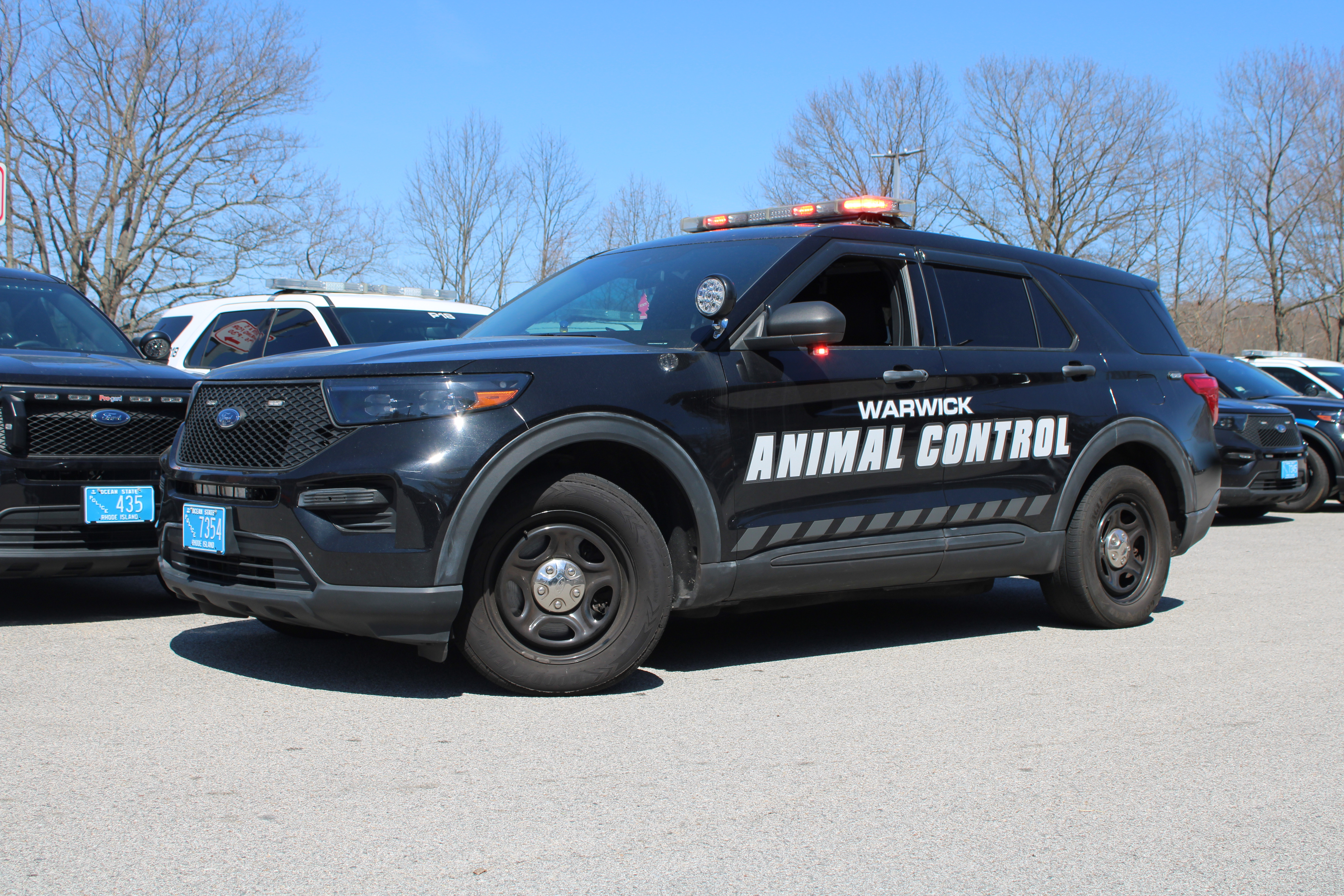 A photo  of Warwick Police
            Animal Control Unit, a 2021 Ford Police Interceptor Utility             taken by @riemergencyvehicles