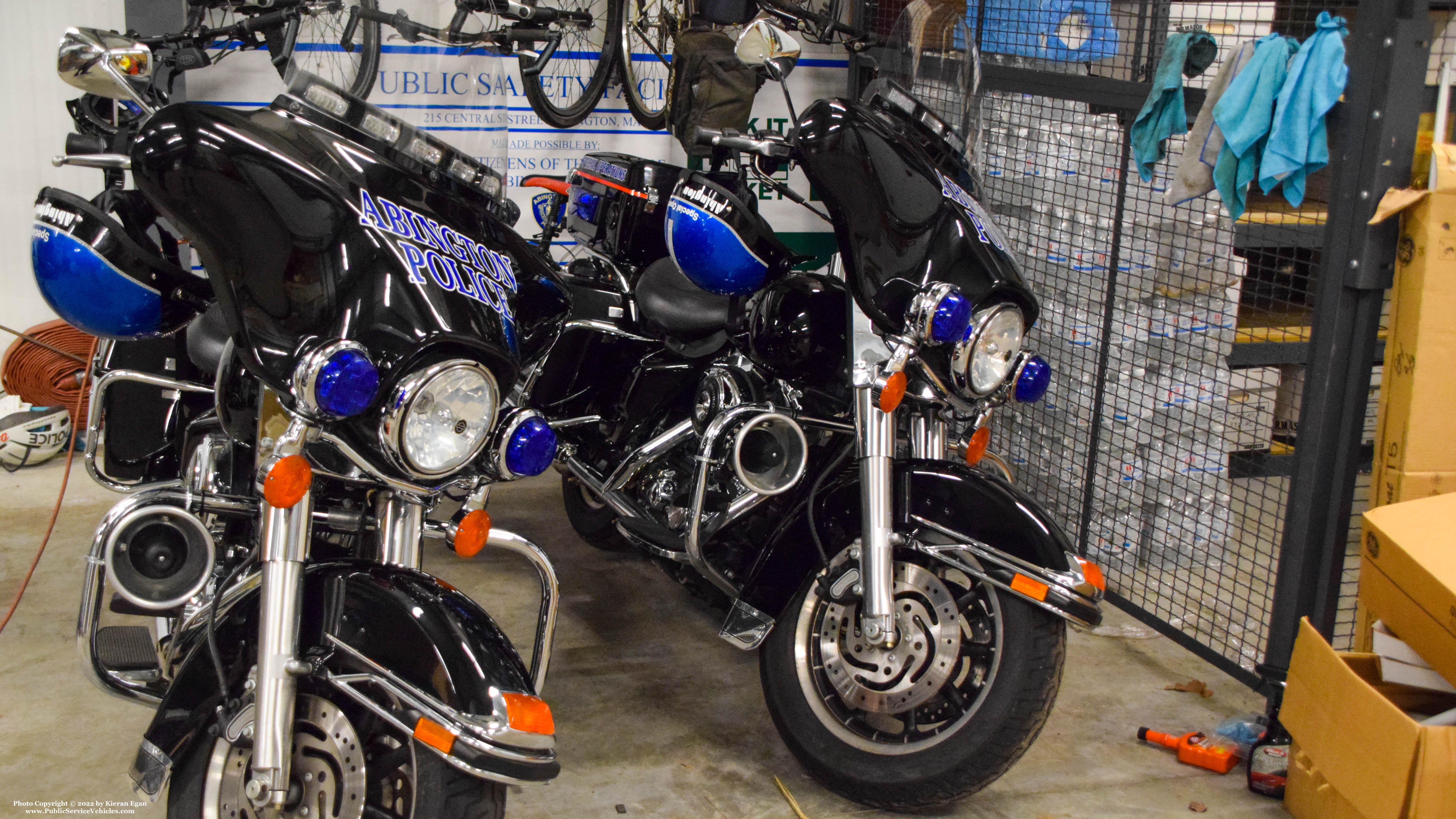 A photo  of Abington Police
            Motorcycle 2, a 2006 Harley Davidson Electra Glide             taken by Kieran Egan