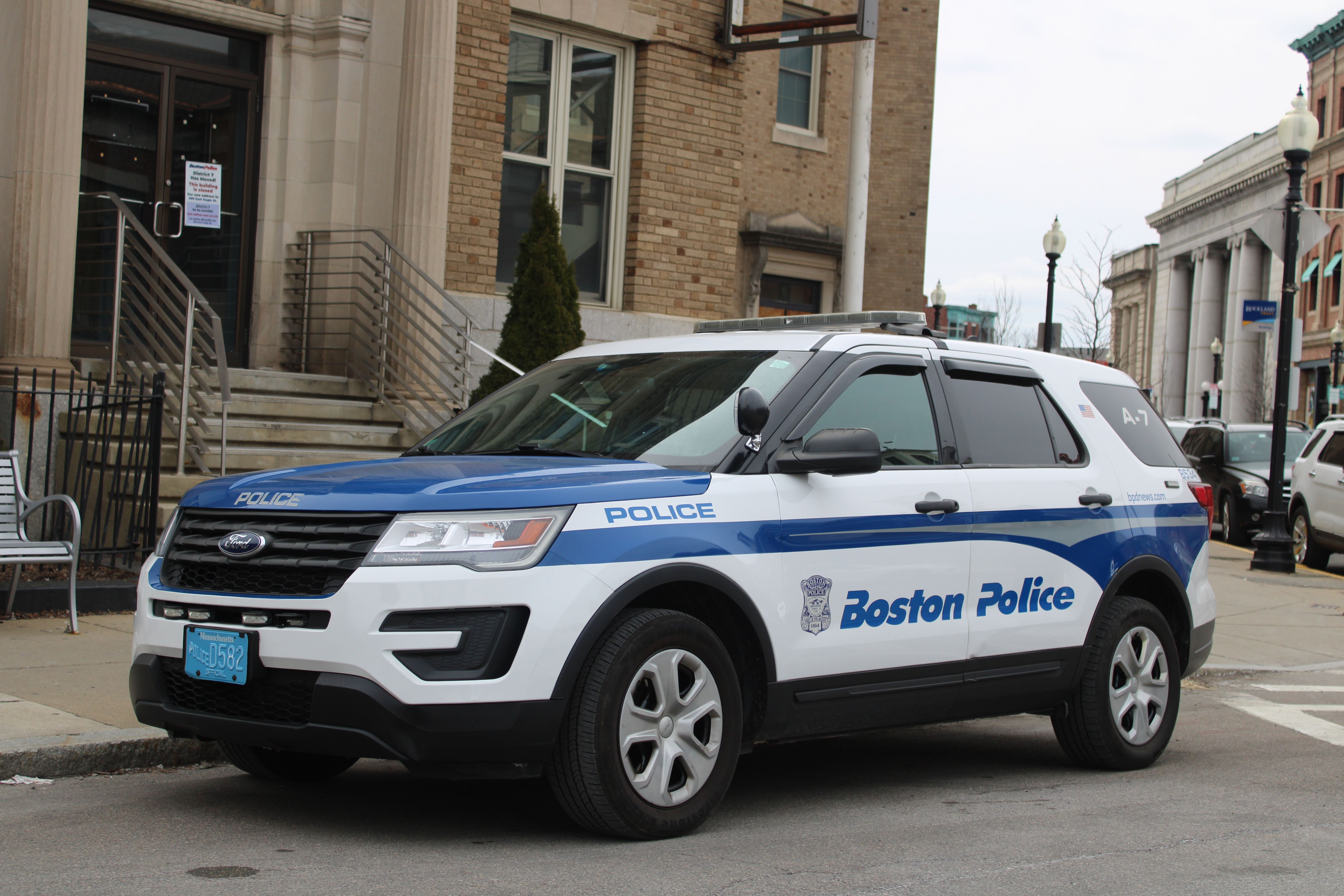 A photo  of Boston Police
            Cruiser 8534, a 2018 Ford Police Interceptor Utility             taken by @riemergencyvehicles