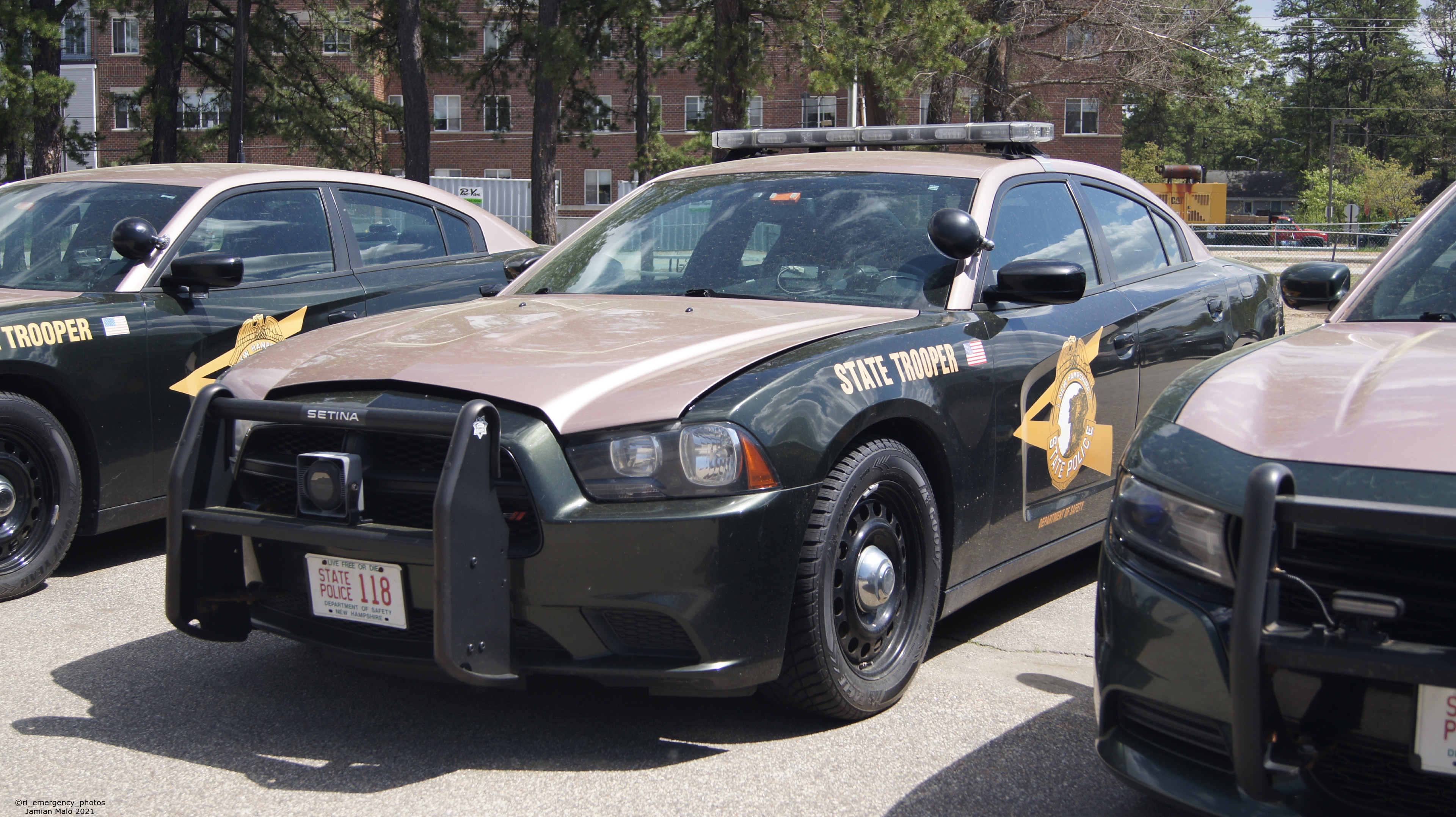 A photo  of New Hampshire State Police
            Cruiser 118, a 2014 Dodge Charger             taken by Jamian Malo