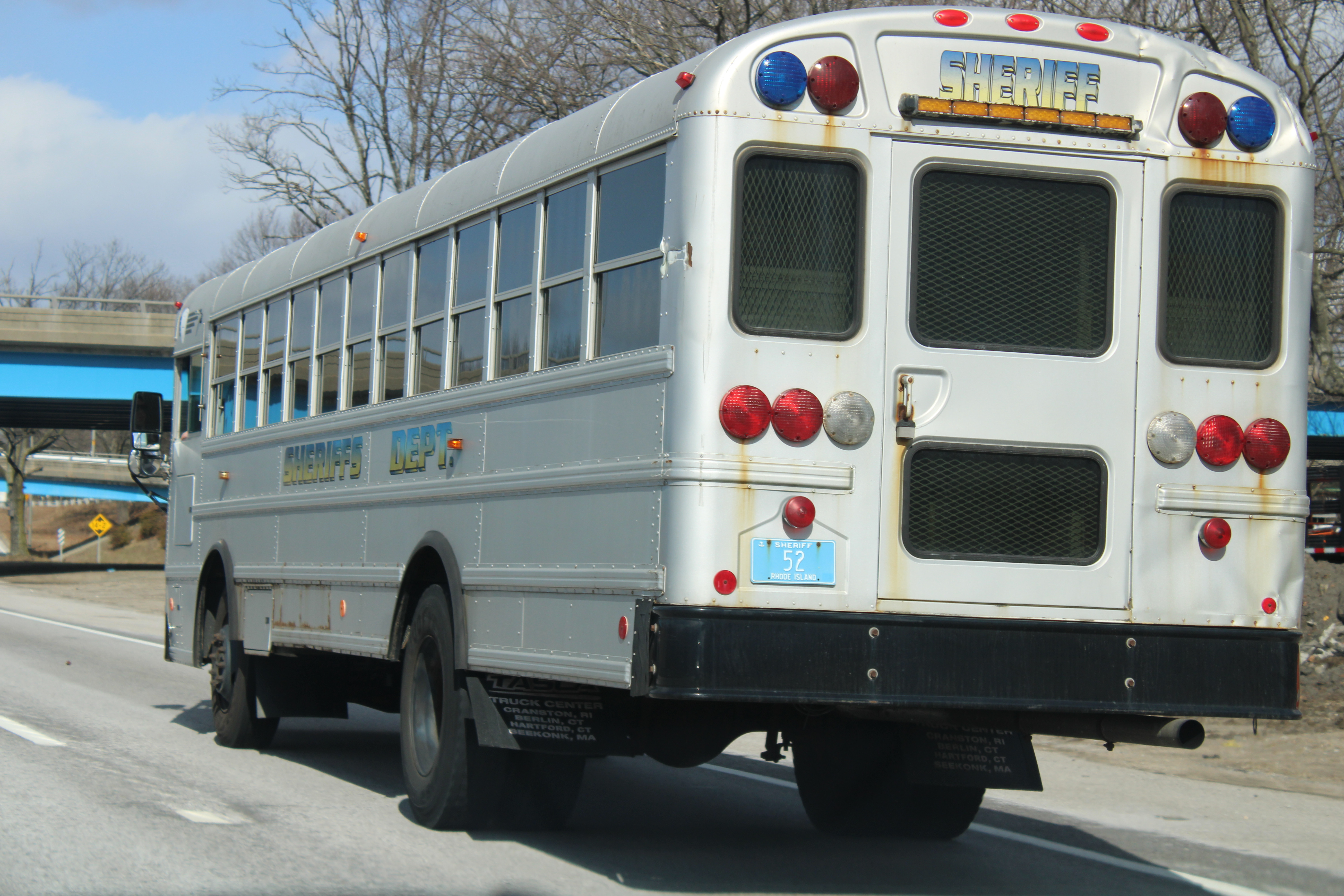 A photo  of Rhode Island Division of Sheriffs
            Bus 52, a 2000-2016 IC Bus             taken by @riemergencyvehicles