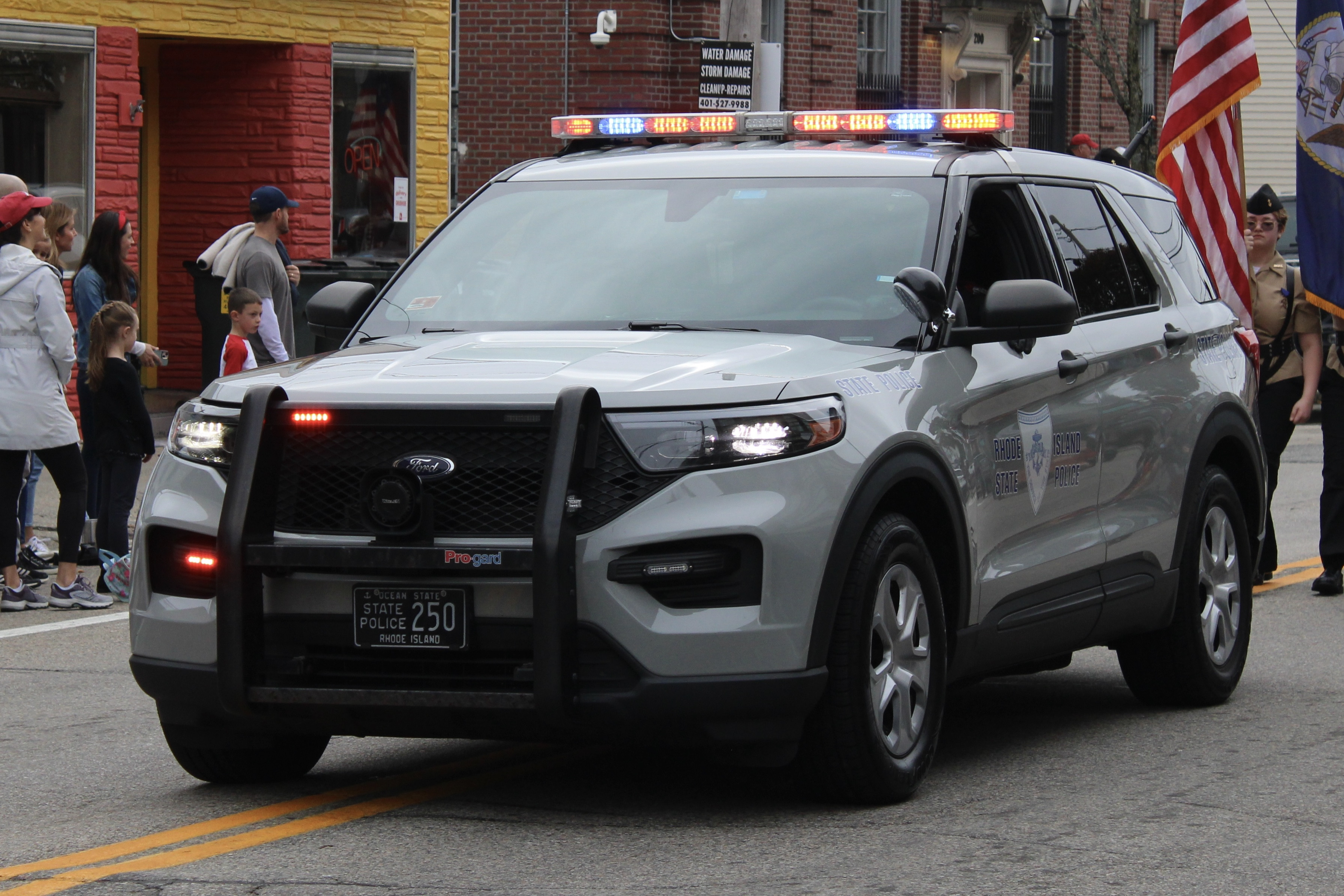 A photo  of Rhode Island State Police
            Cruiser 250, a 2020 Ford Police Interceptor Utility             taken by @riemergencyvehicles