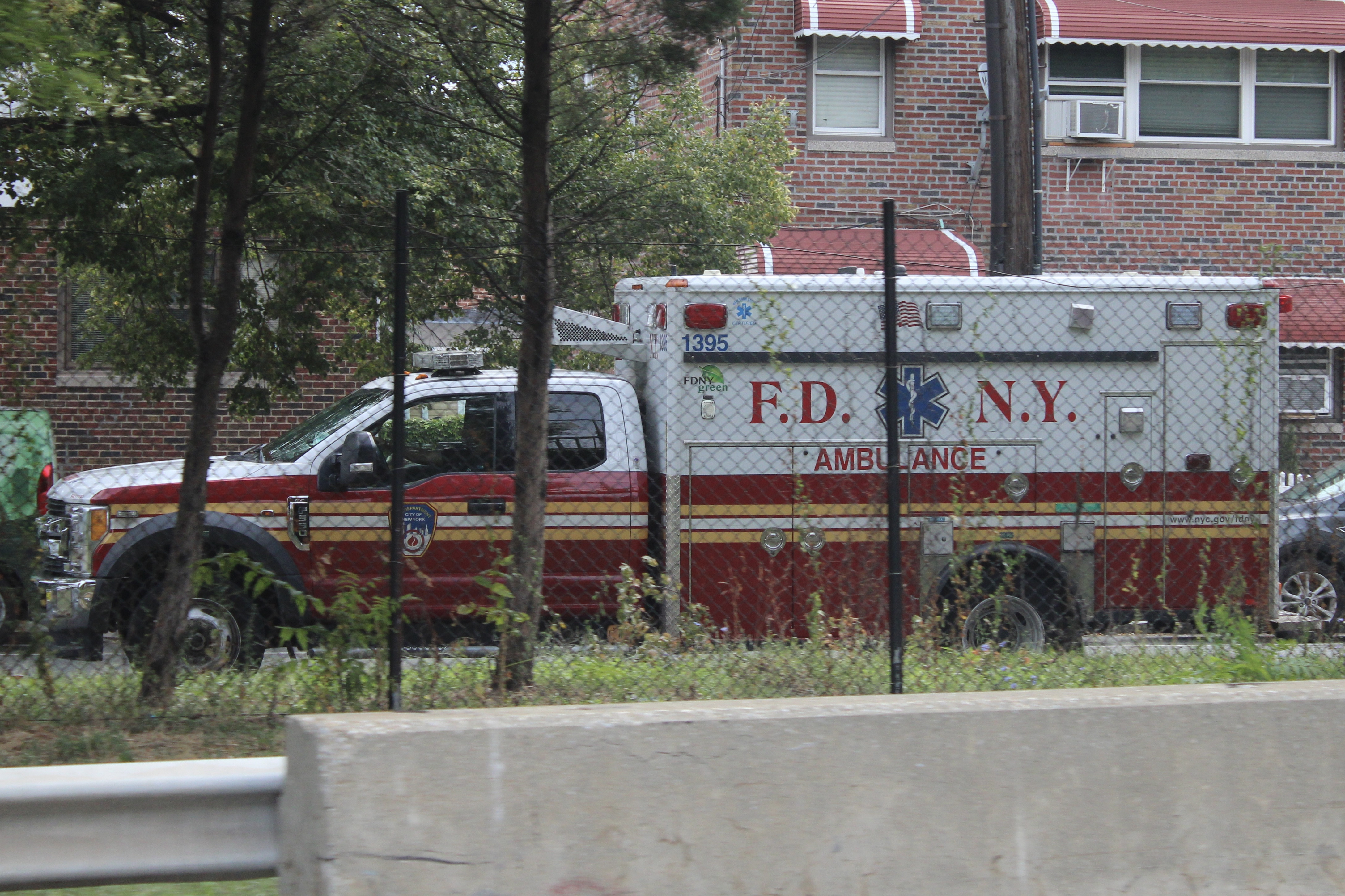 A photo  of Fire Department of the City of New York
            Ambulance 1395, a 2017-2019 Ford F-450 XL SuperCab             taken by @riemergencyvehicles