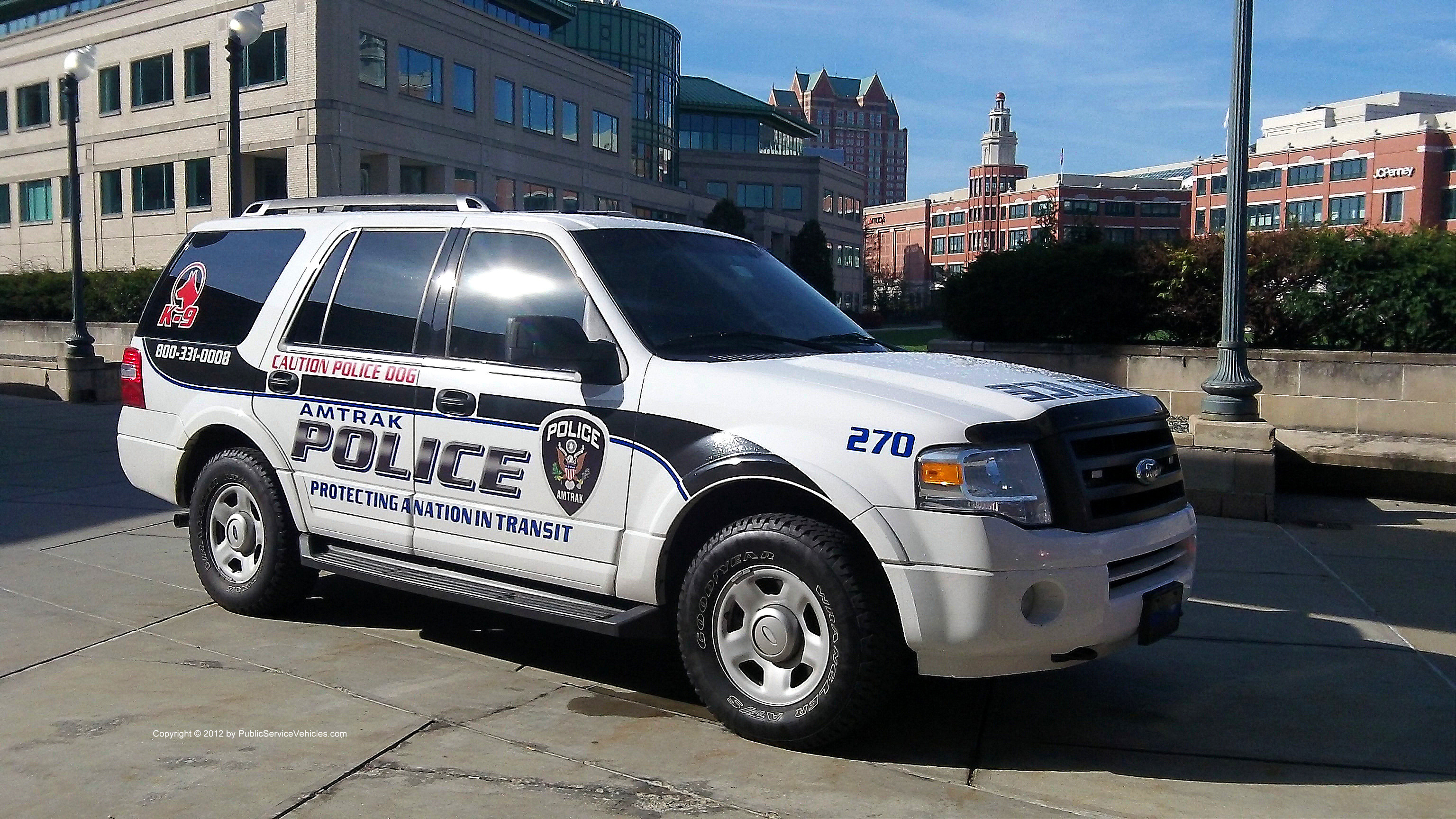 A photo  of Amtrak Police
            Cruiser 270, a 2007-2012 Ford Expedition             taken by Kieran Egan