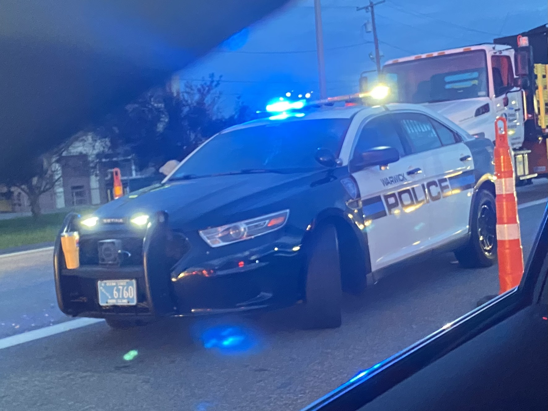 A photo  of Warwick Police
            Cruiser R-86, a 2015 Ford Police Interceptor Sedan             taken by @riemergencyvehicles