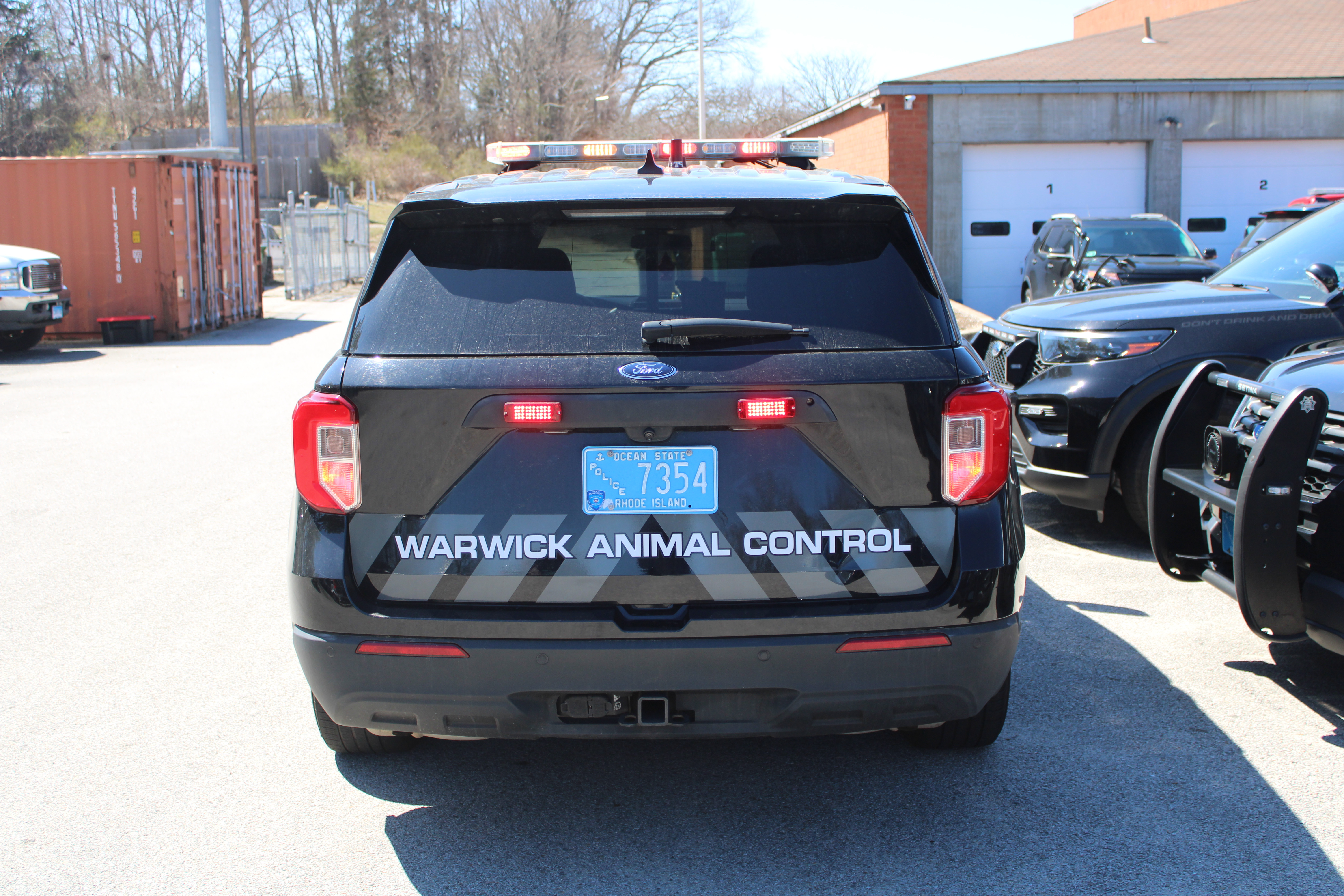 A photo  of Warwick Police
            Animal Control Unit, a 2021 Ford Police Interceptor Utility             taken by @riemergencyvehicles