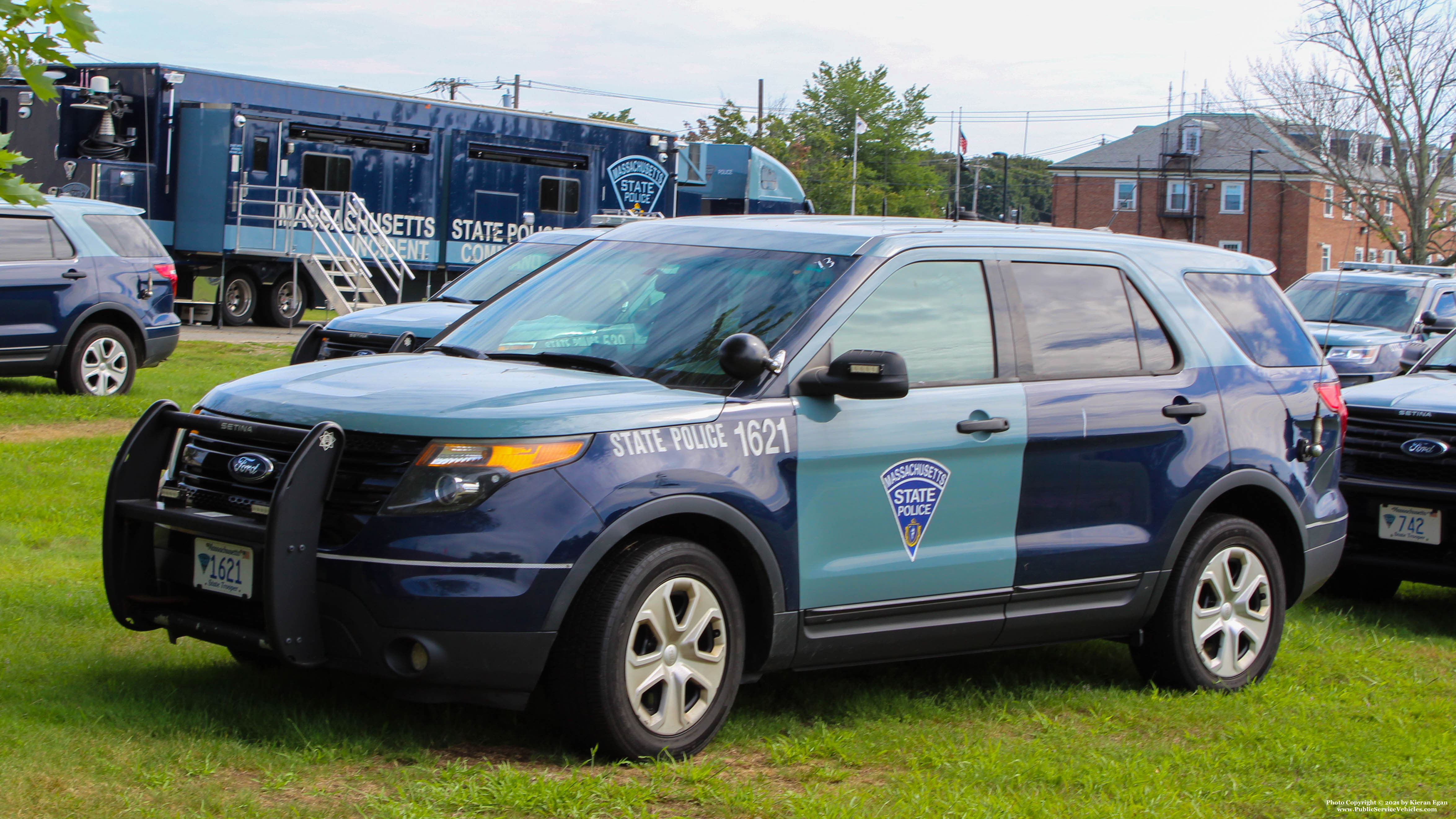 A photo  of Massachusetts State Police
            Cruiser 1621, a 2013 Ford Police Interceptor Utility             taken by Kieran Egan