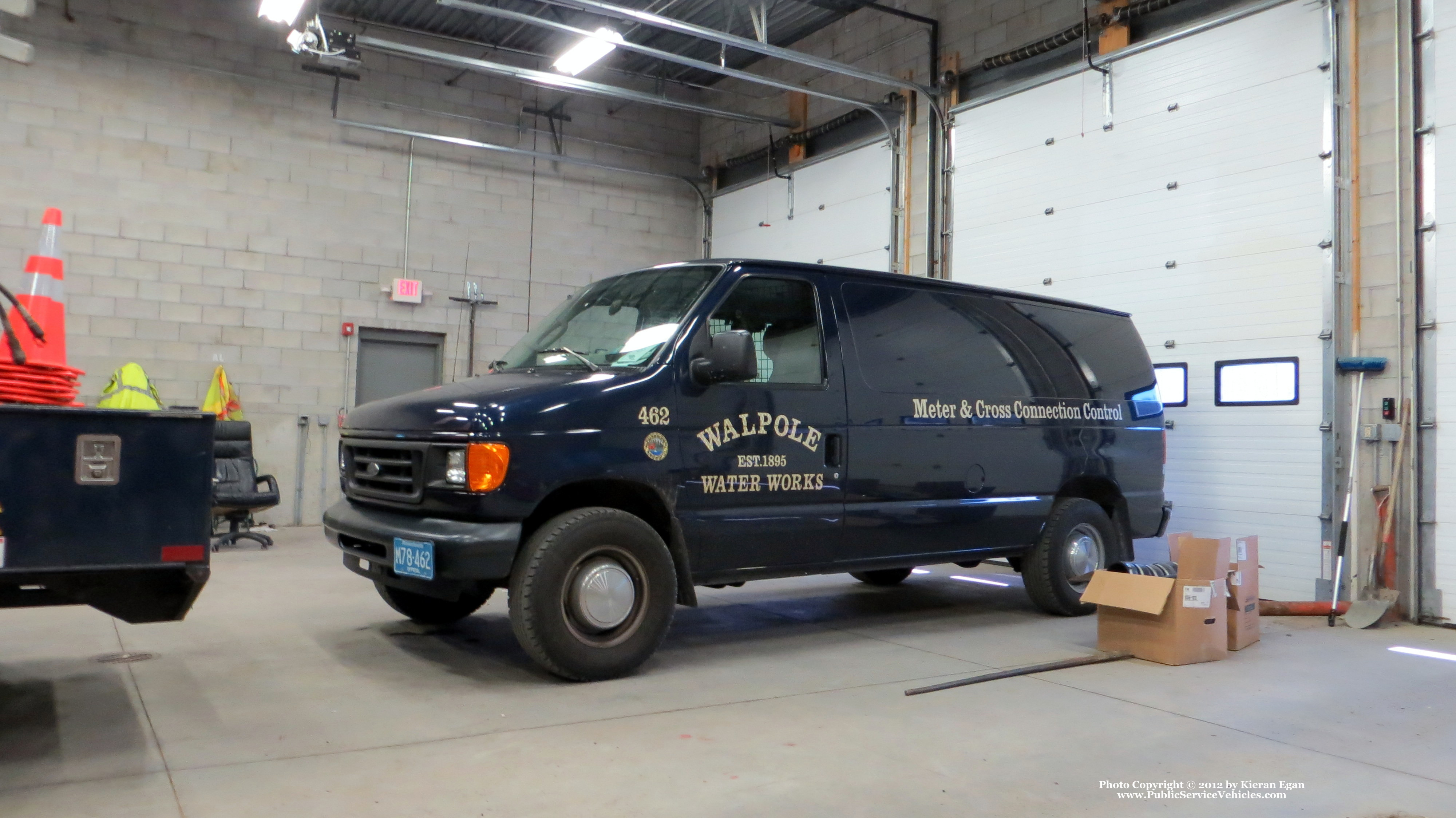 A photo  of Walpole Water Department
            Van 462, a 2007 Ford Econoline             taken by Kieran Egan