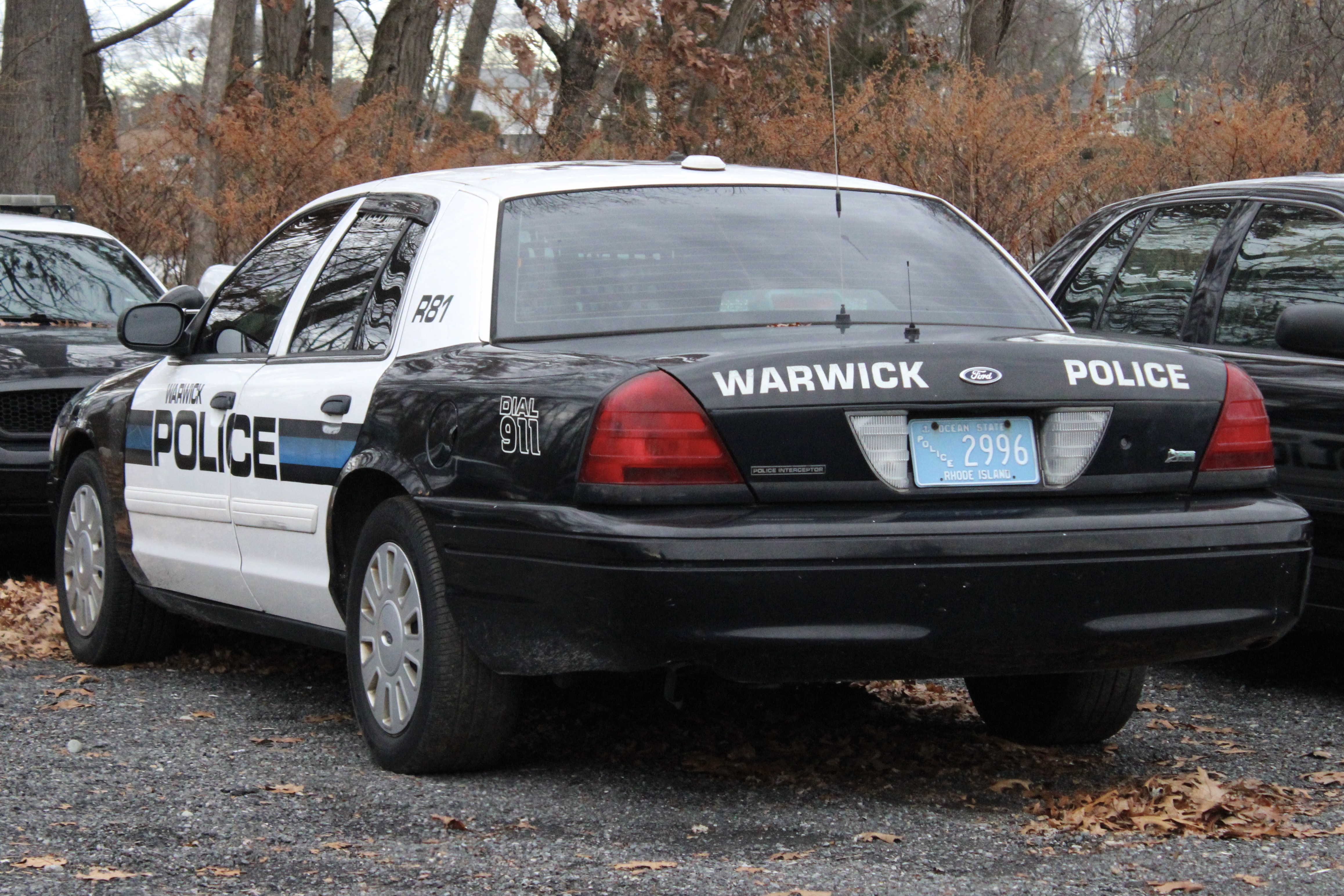 A photo  of Warwick Police
            Cruiser R-81, a 2009-2011 Ford Crown Victoria Police Interceptor             taken by @riemergencyvehicles