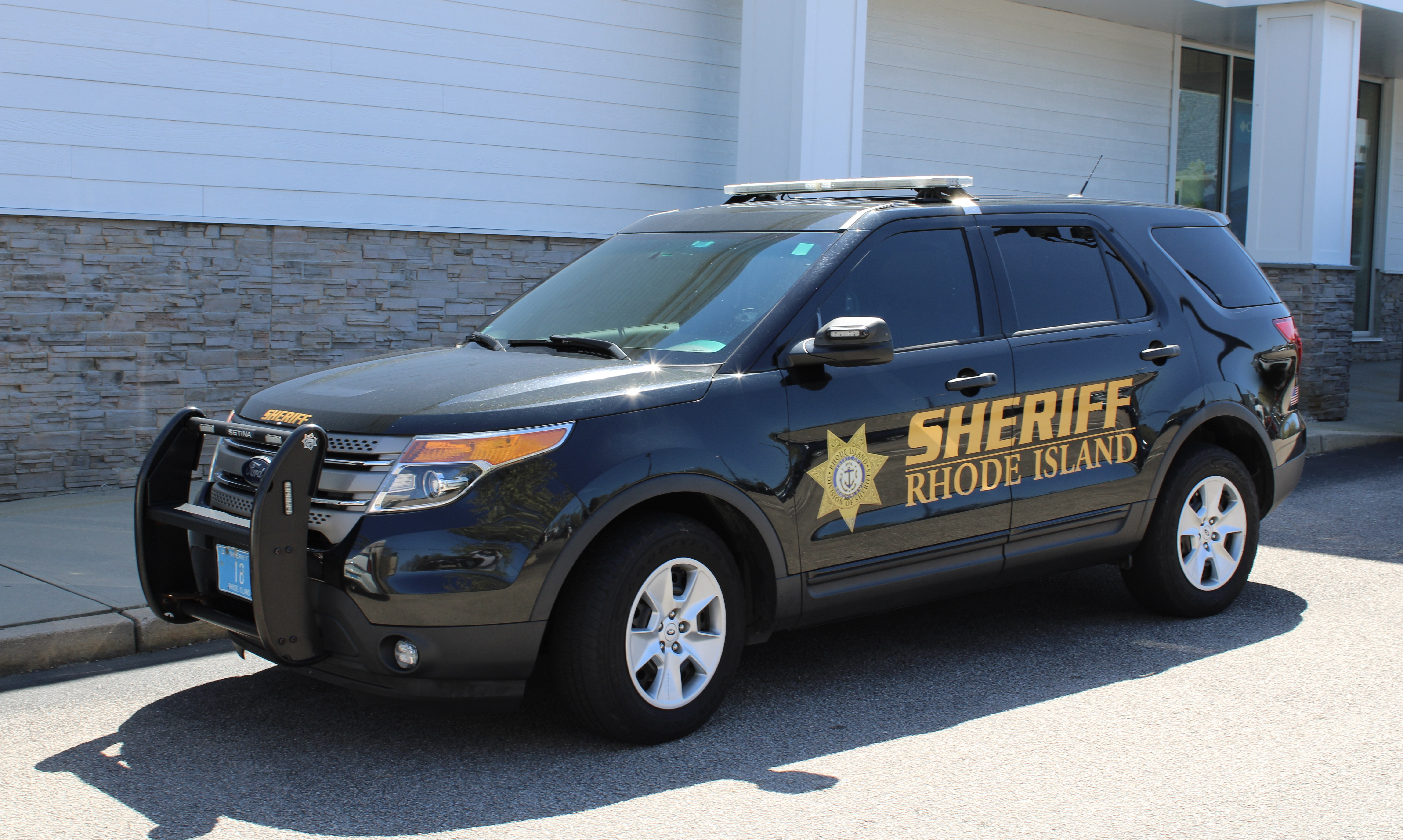 A photo  of Rhode Island Division of Sheriffs
            Cruiser 18, a 2012 Ford Explorer             taken by @riemergencyvehicles