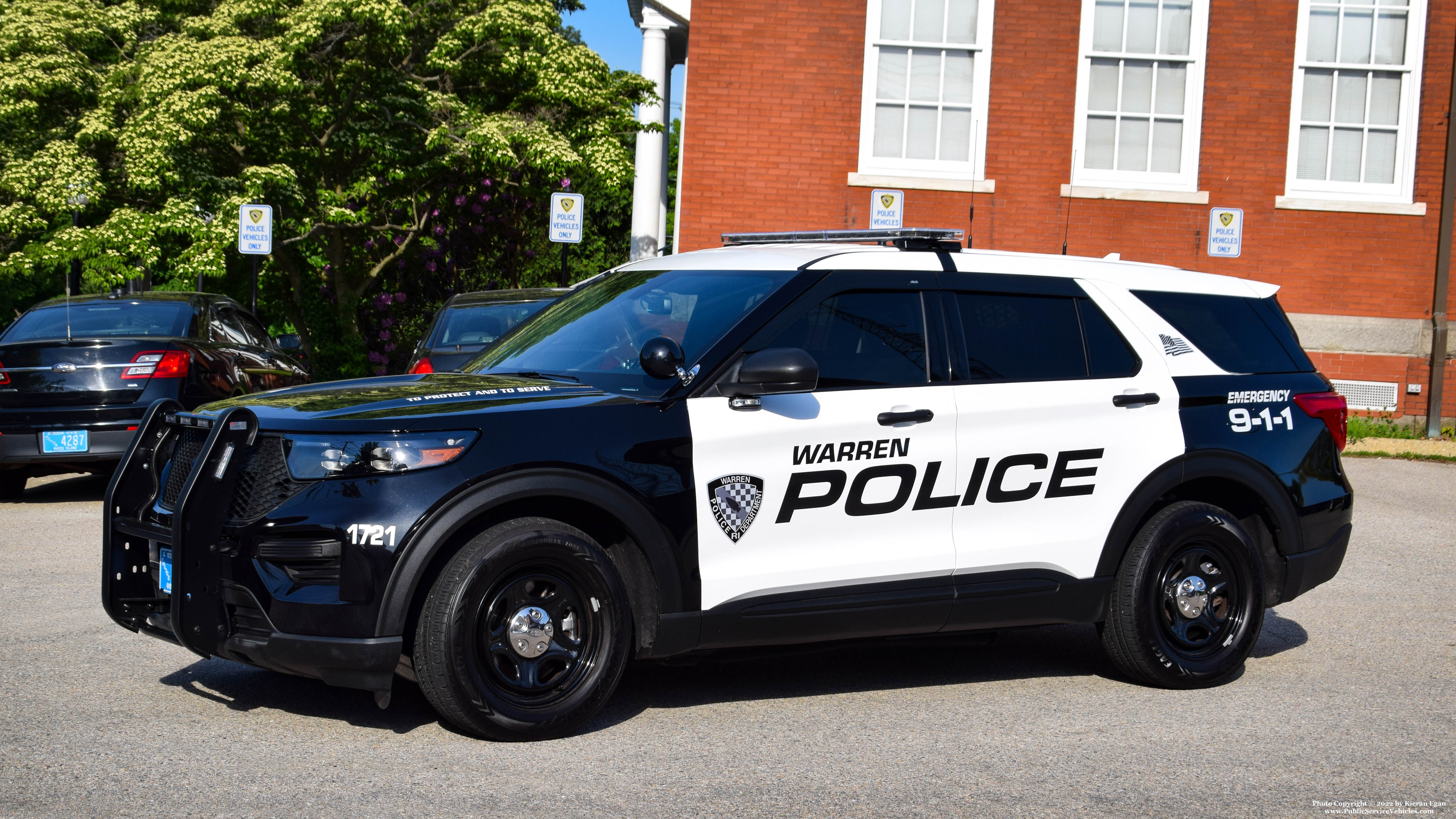 A photo  of Warren Police
            Cruiser 1721, a 2021 Ford Police Interceptor Utility             taken by Kieran Egan