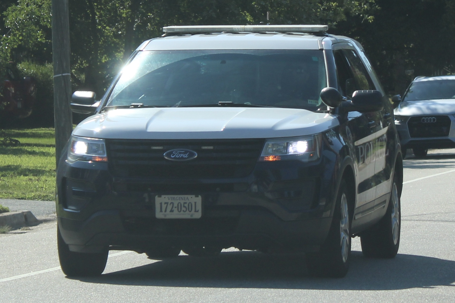 A photo  of Williamsburg Police
            Patrol Unit, a 2017 Ford Police Interceptor Utility             taken by @riemergencyvehicles