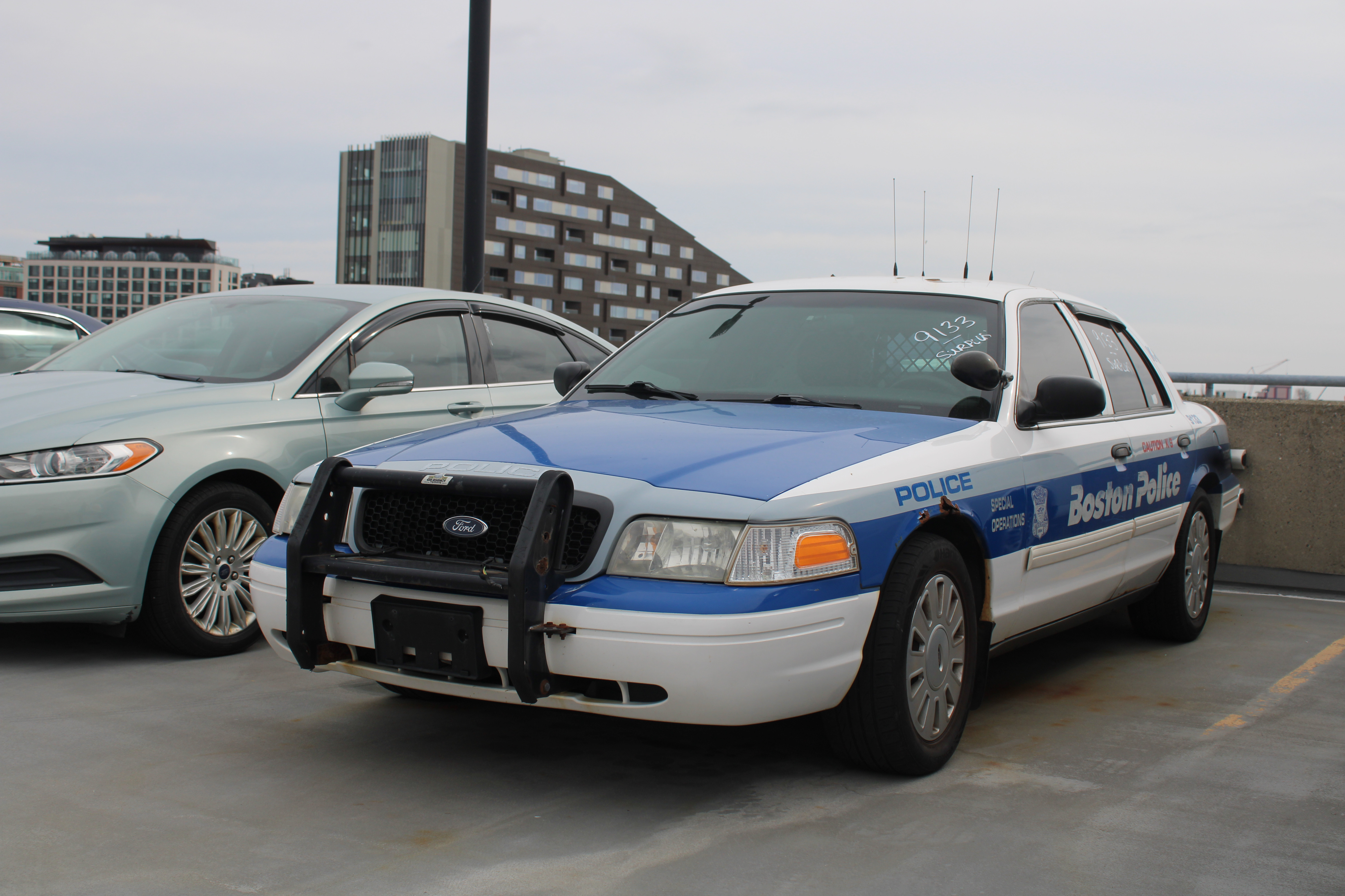 A photo  of Boston Police
            Cruiser 9133, a 2009 Ford Crown Victoria Police Interceptor             taken by @riemergencyvehicles