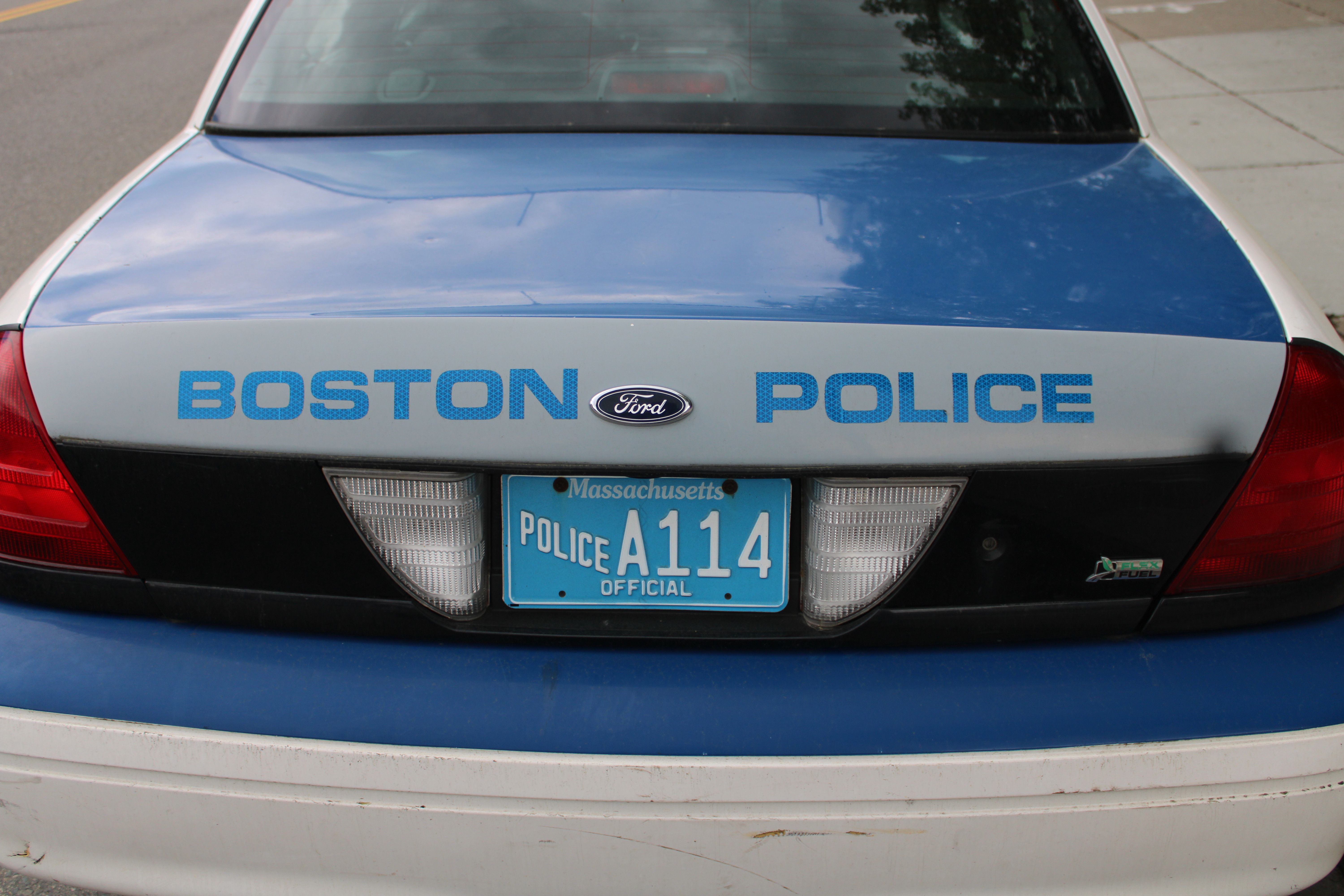 A photo  of Boston Police
            Cruiser 1157, a 2011 Ford Crown Victoria Police Interceptor             taken by @riemergencyvehicles