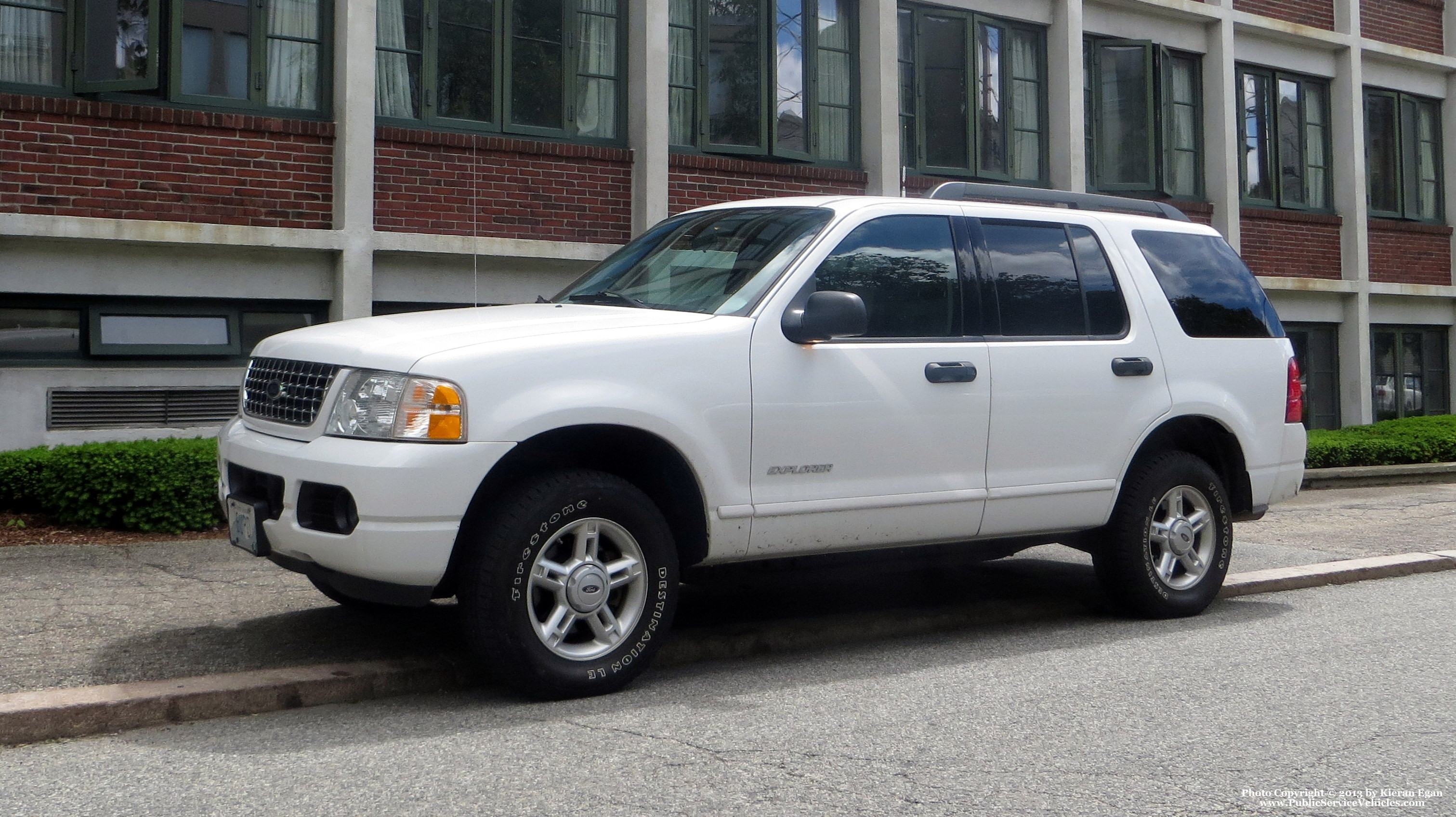 A photo  of Brown University Police
            Technical Support/Security, a 2005 Ford Explorer             taken by Kieran Egan