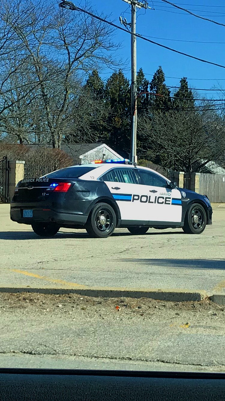 A photo  of Warwick Police
            Cruiser P-12, a 2015 Ford Police Interceptor Sedan             taken by @riemergencyvehicles