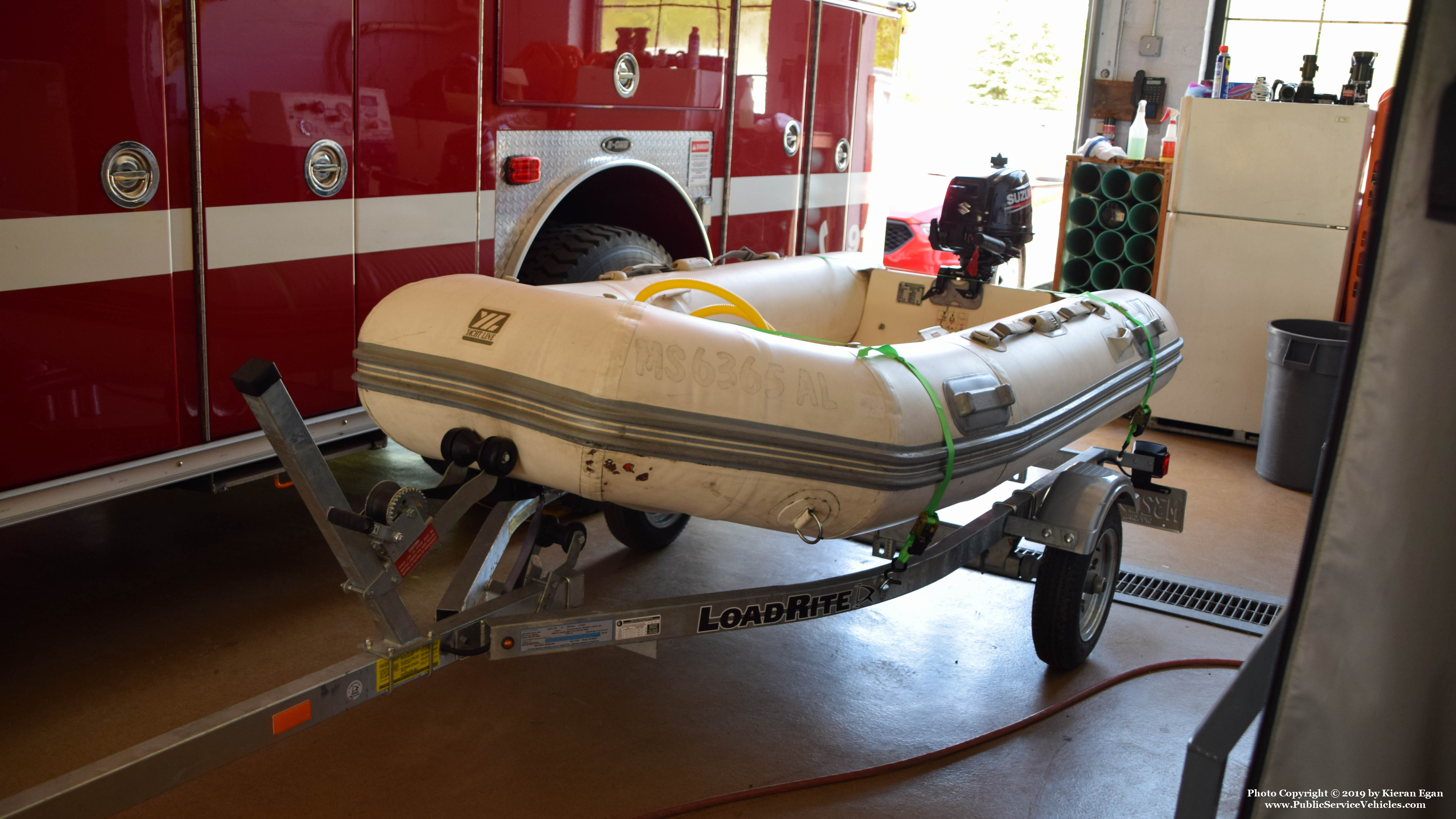 A photo  of West Bridgewater Fire
            Marine Unit, a 1990-2010 Yacht Line Marine Unit             taken by Kieran Egan