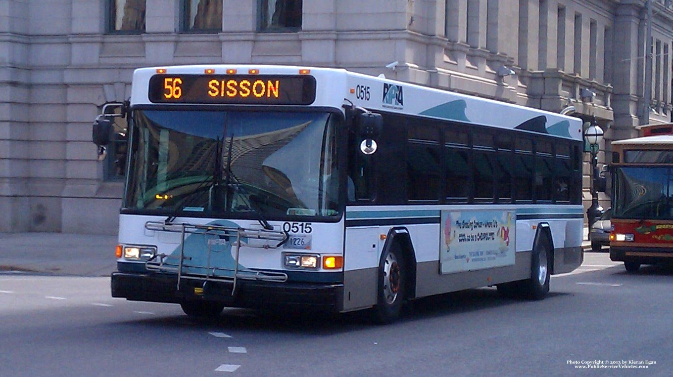 A photo  of Rhode Island Public Transit Authority
            Bus 0515, a 2005 Gillig Low Floor             taken by Kieran Egan