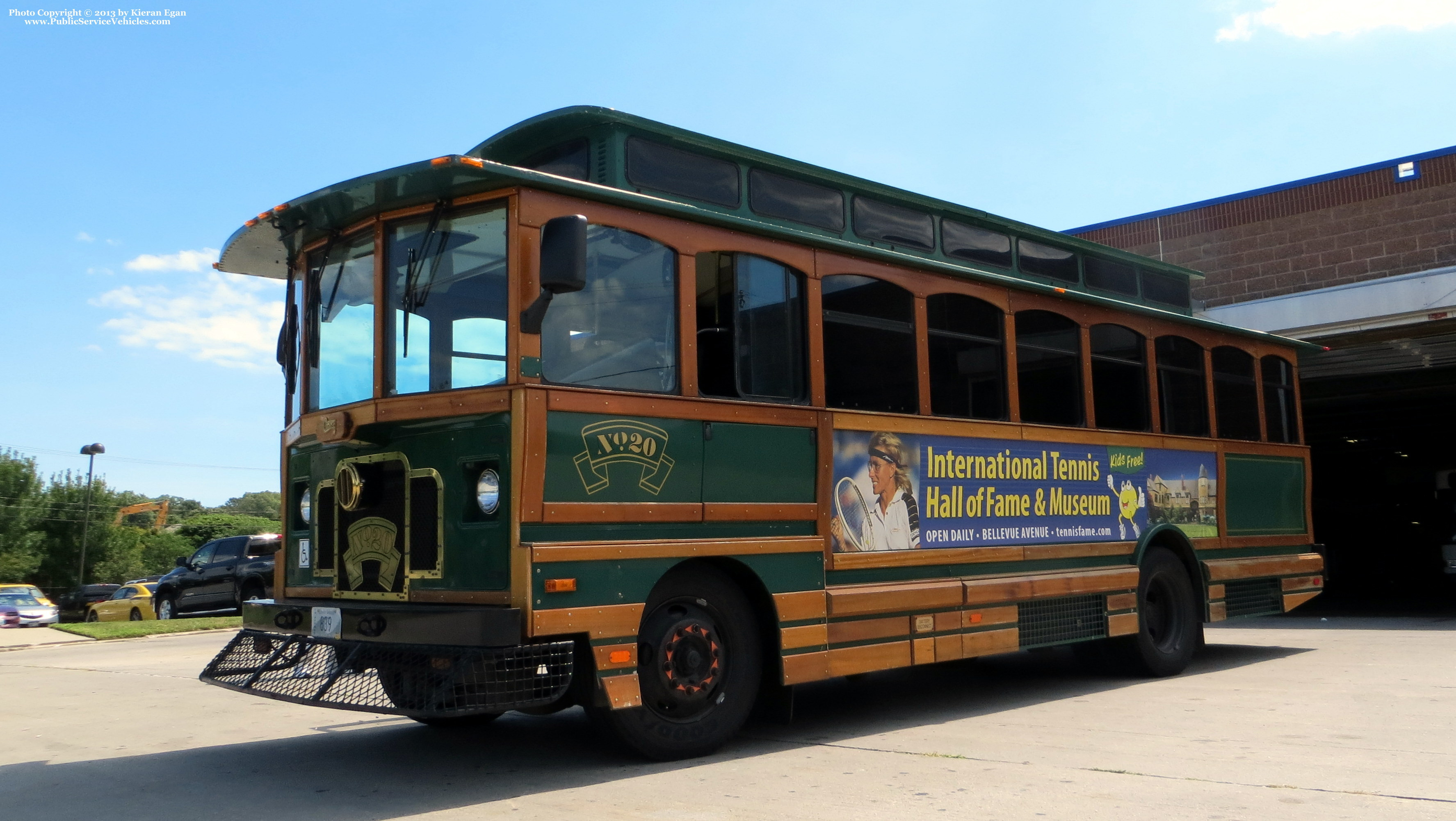 A photo  of Rhode Island Public Transit Authority
            Trolley 20, a 2003 Optima Bus AH-28             taken by Kieran Egan