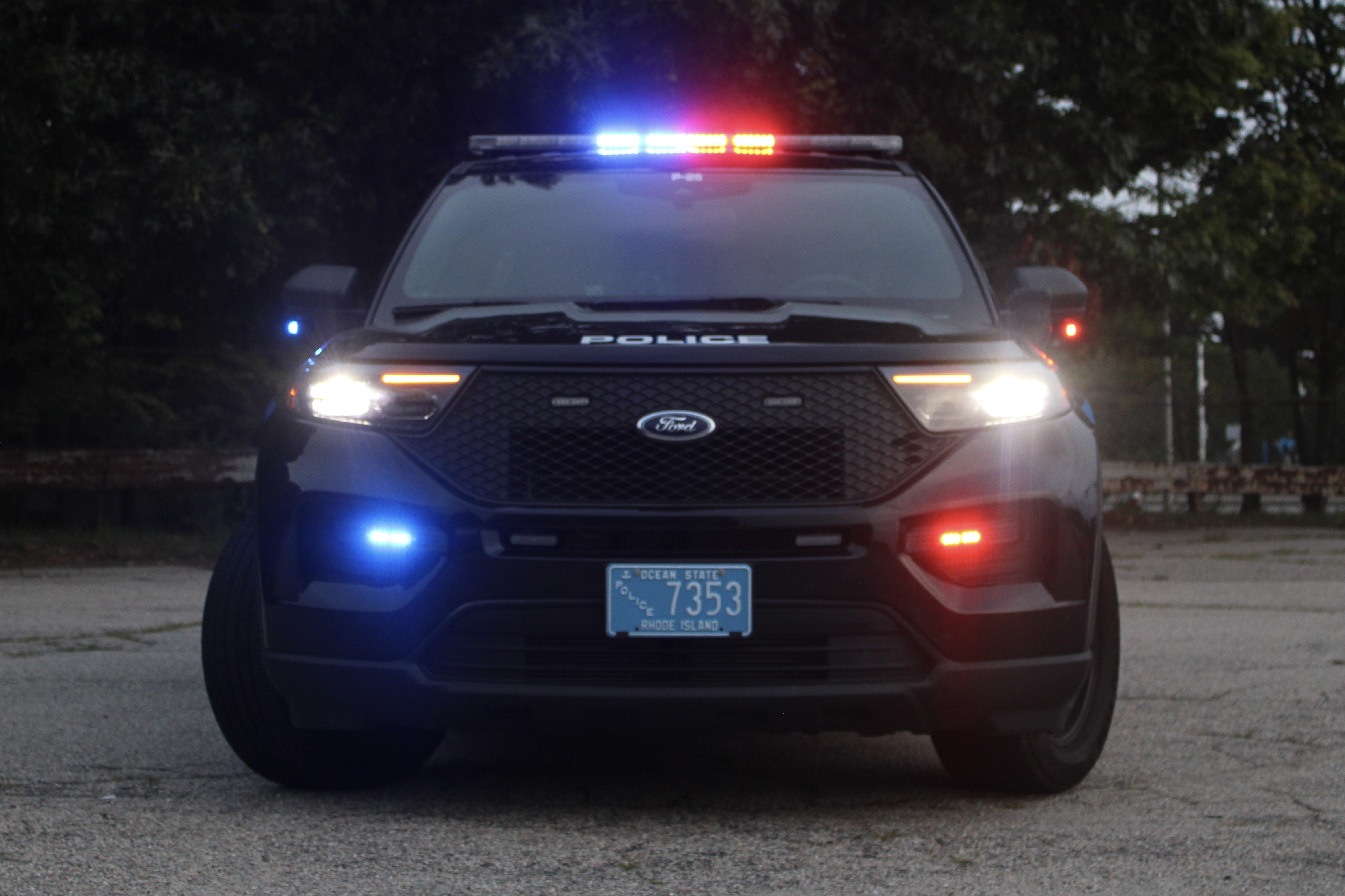 A photo  of Warwick Police
            Cruiser P-25, a 2021 Ford Police Interceptor Utility             taken by @riemergencyvehicles